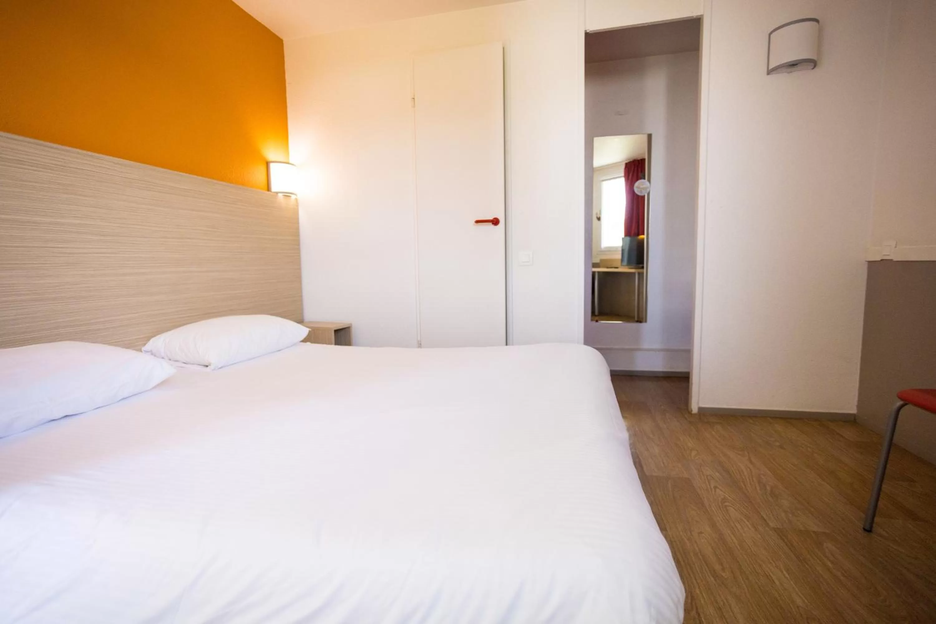 Double Room - single occupancy in Première Classe Cherbourg - Tourlaville