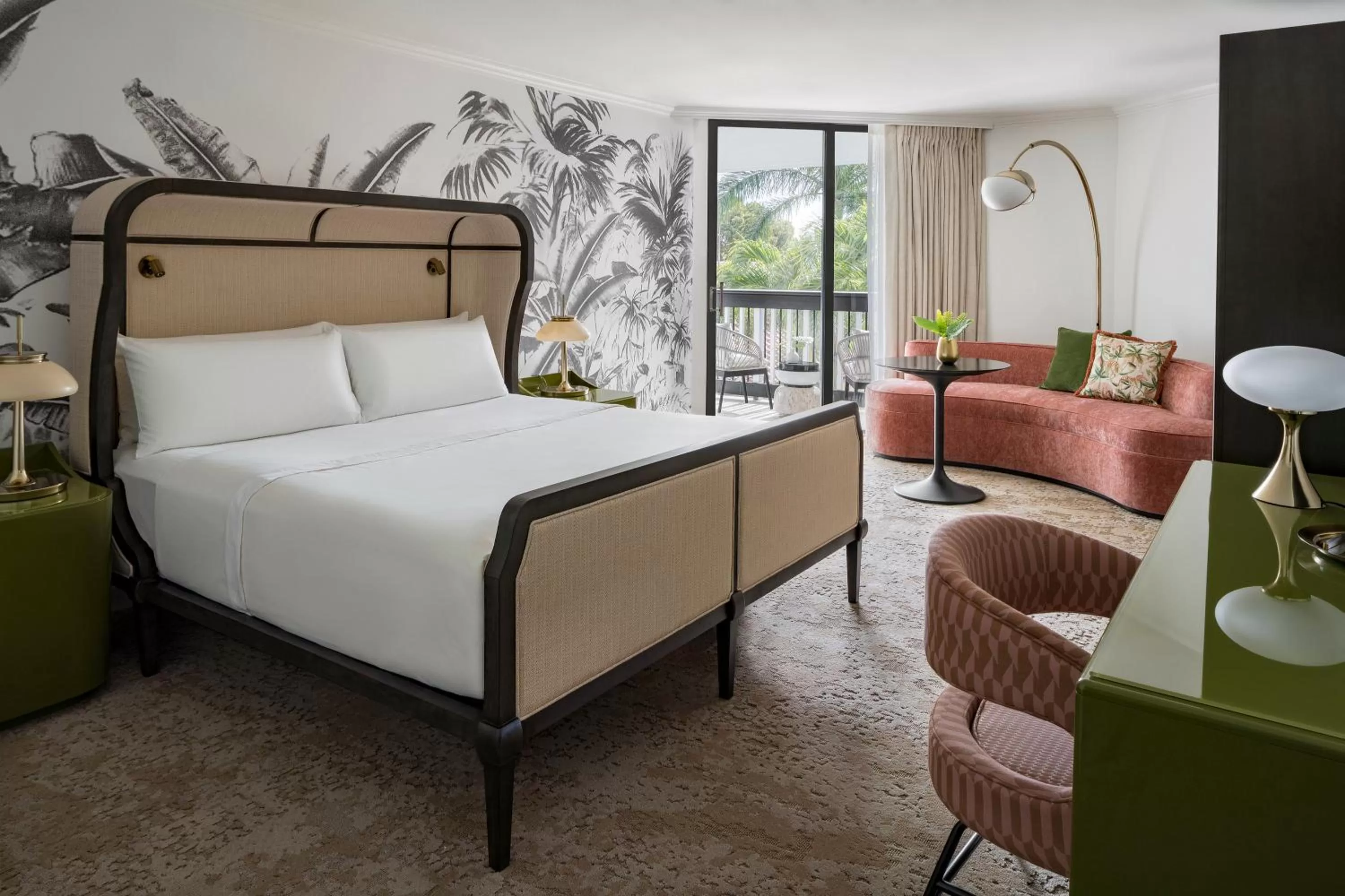 King Room with Resort View in PGA National Resort