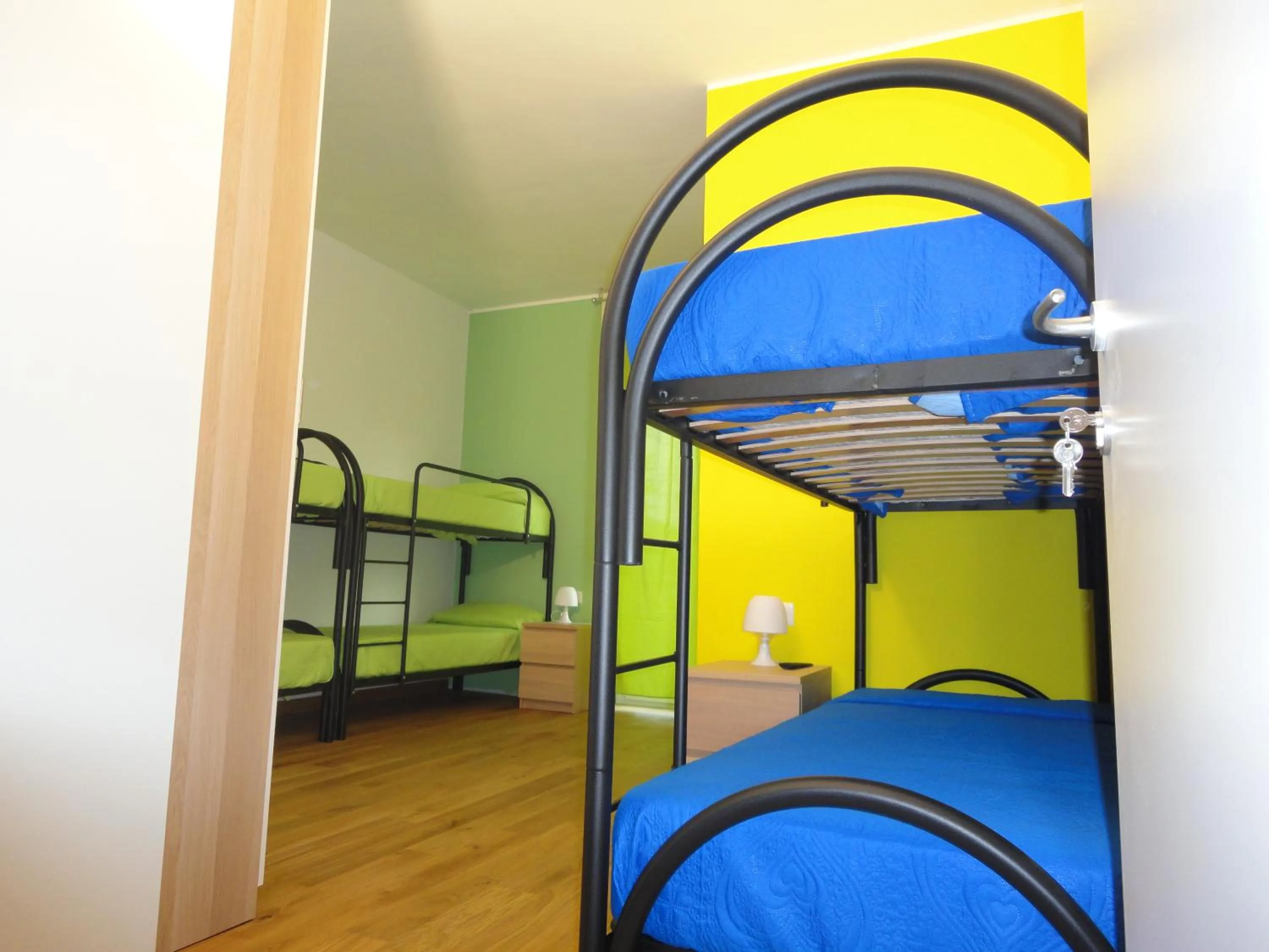 Twin Room with Private Bathroom - single occupancy in Pavia Ostello