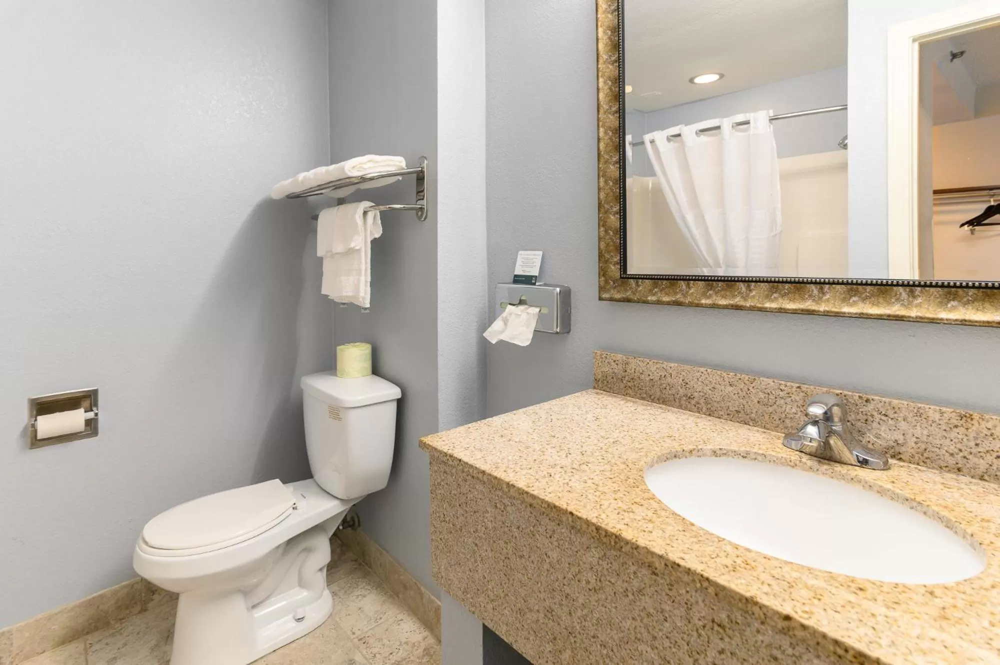 King Room - Accessible/Non-Smoking in Quality Inn