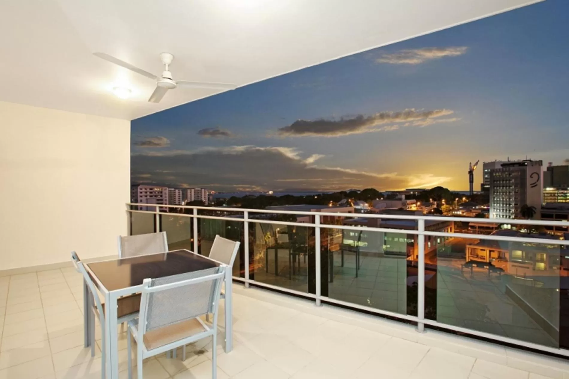 Premium Two Bedroom Apartment in Argus Apartments Darwin