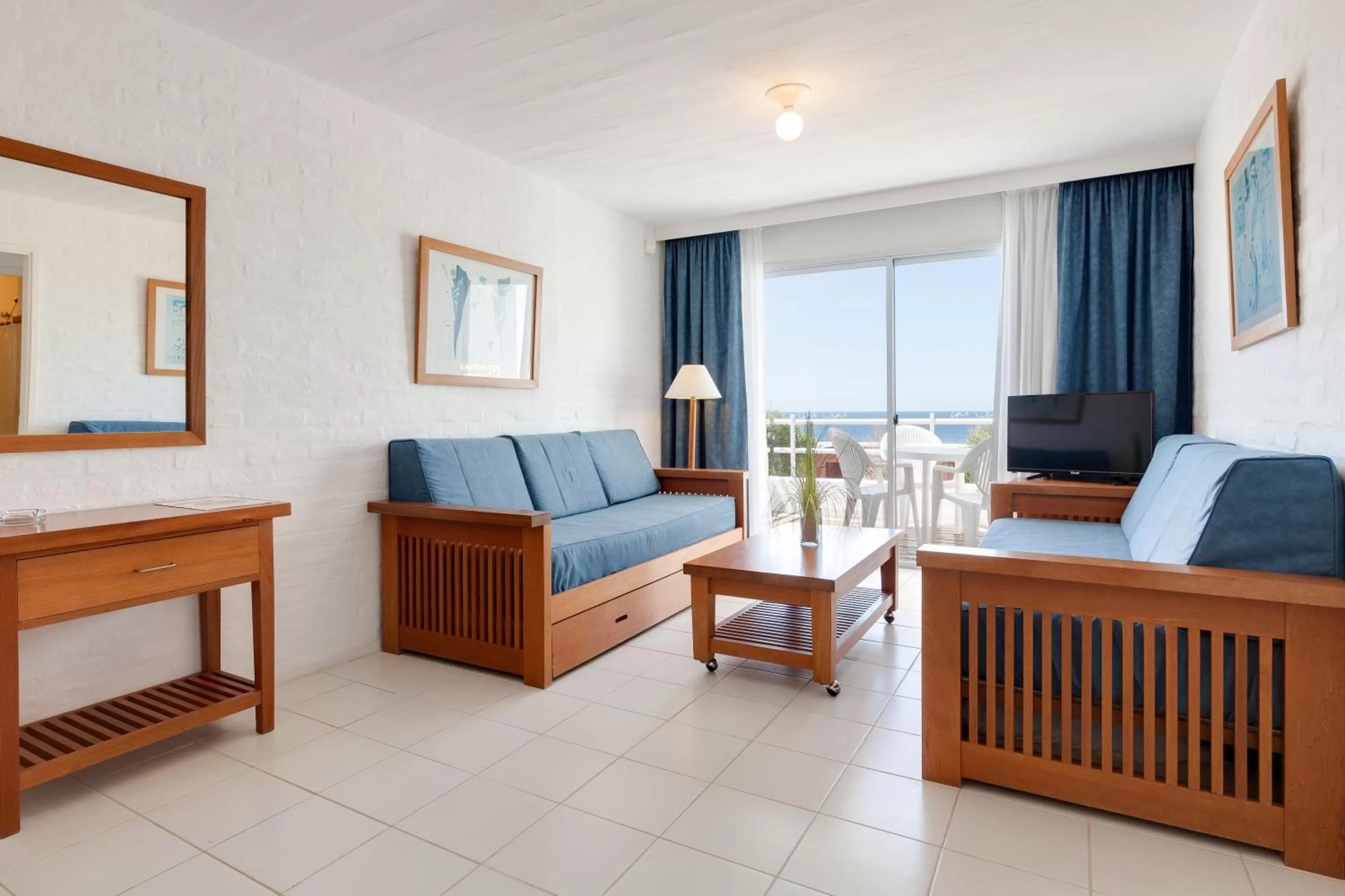 Family Suite in Hotel Las Olas Resort