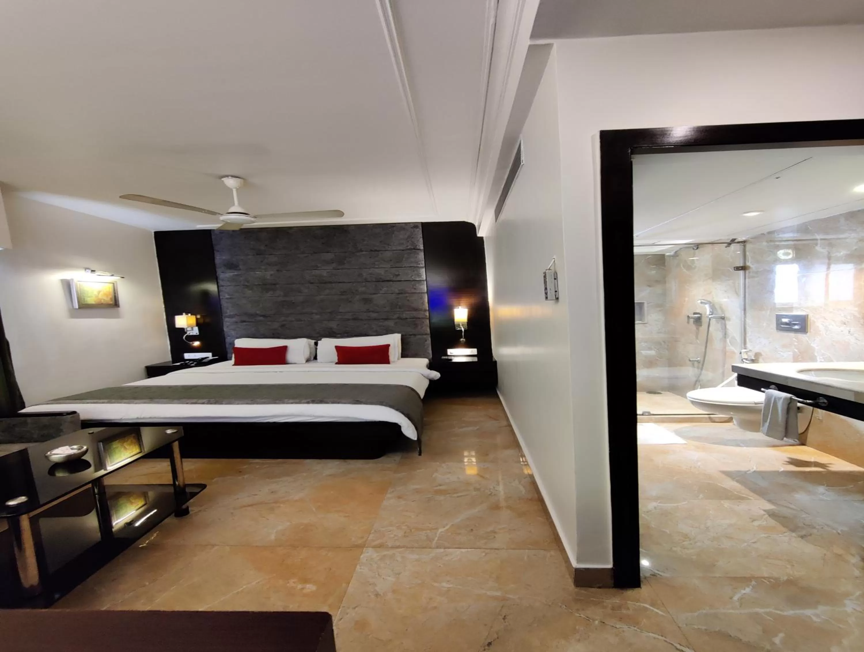 Premium Double or Twin Room - single occupancy in The Samilton