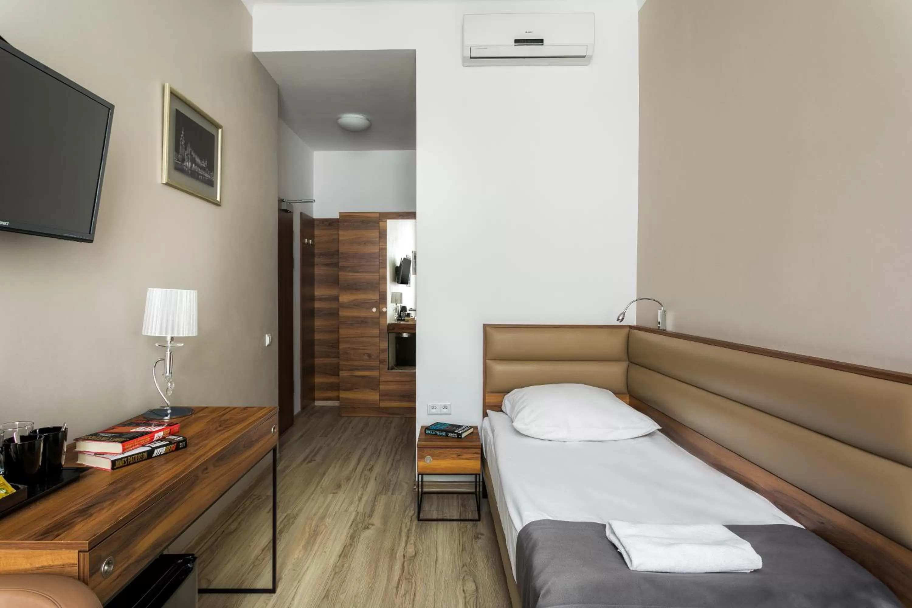 Twin Room in Grodzka Royal Apartments