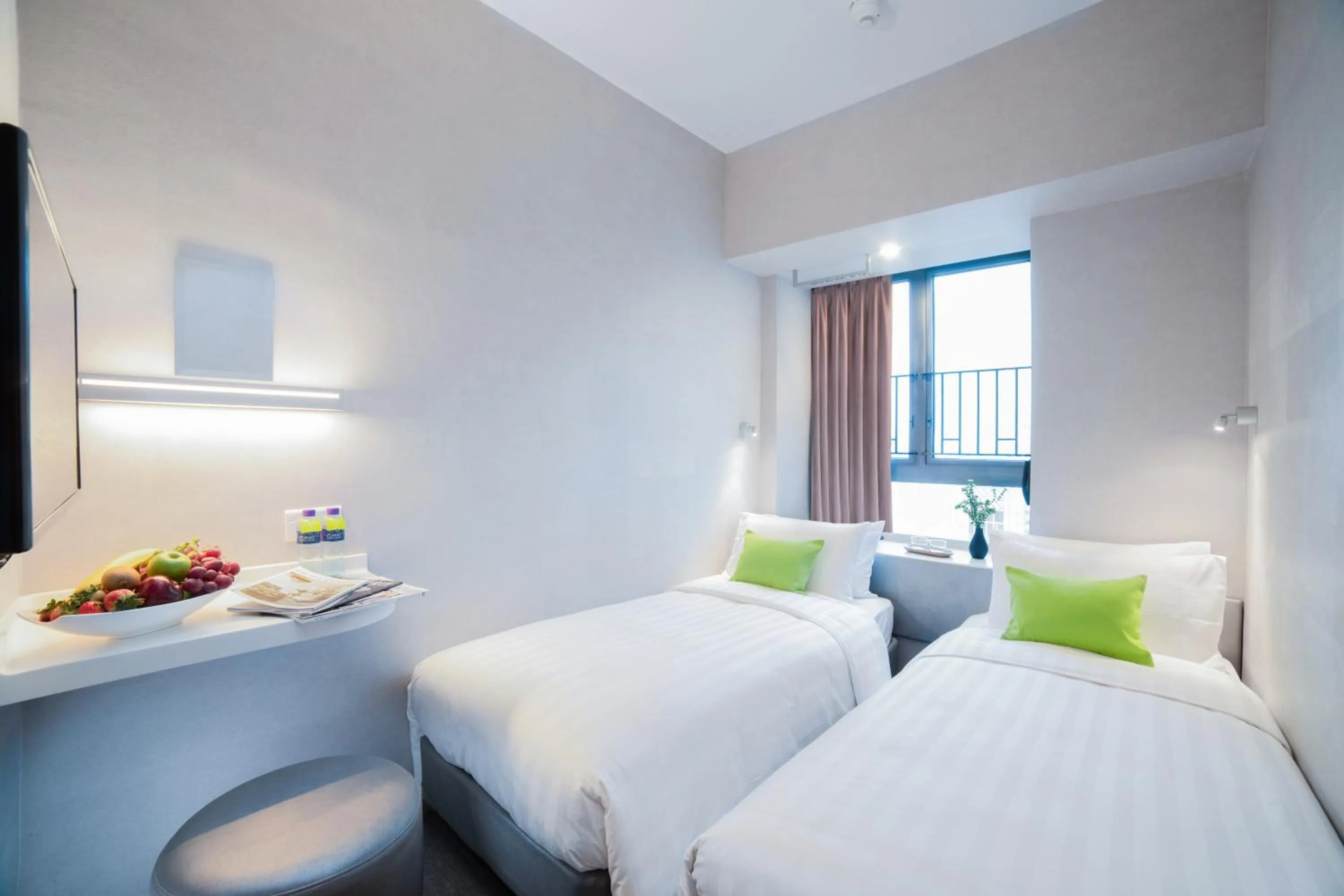 Standard Double or Twin Room in Hotel Ease Mong Kok