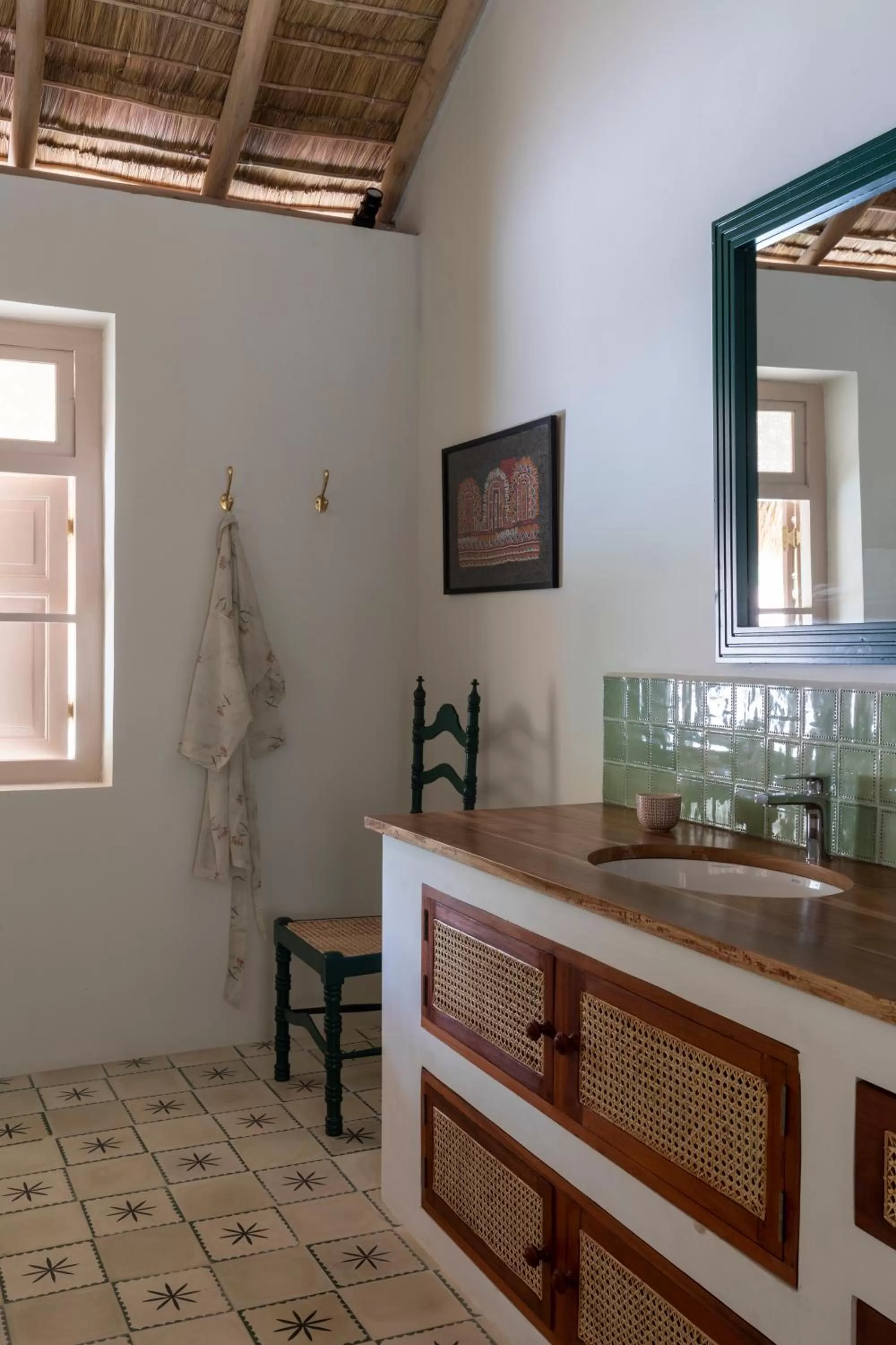 Deluxe Room with Balcony in Halcyon Mawella