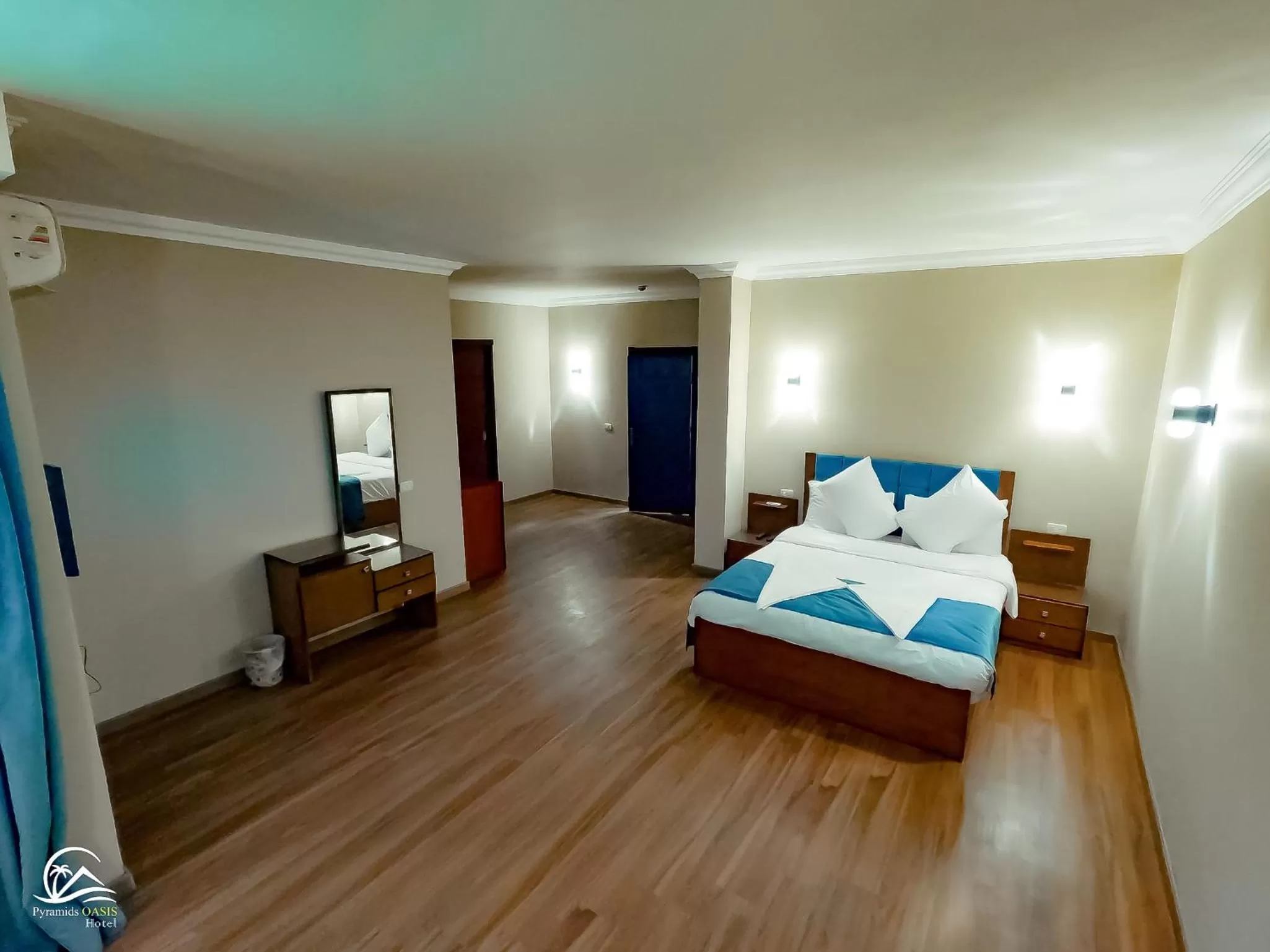 Deluxe Suite- Pyramids View - single occupancy in Pyramids Oasis Hotel