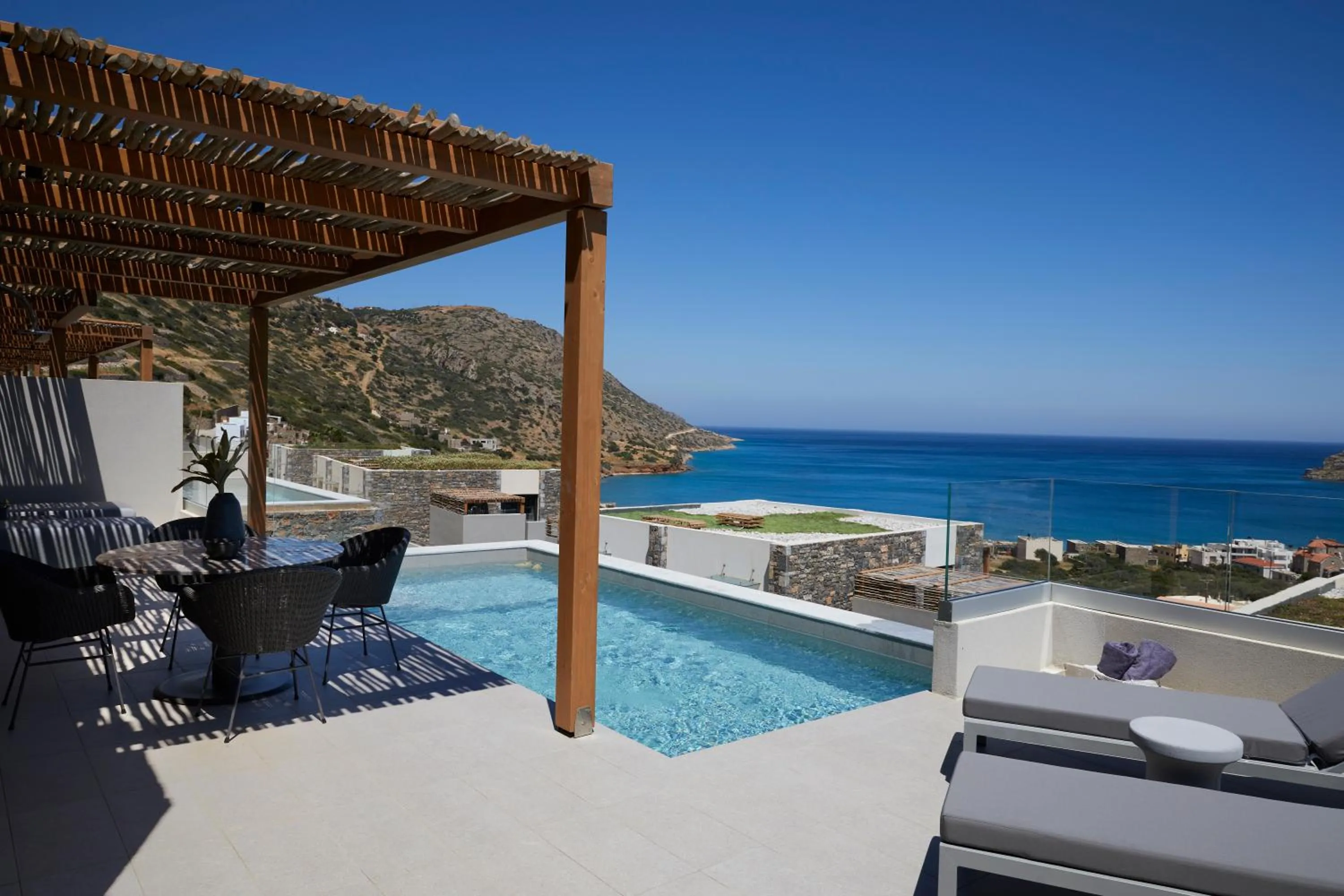 Family Duplex with Private Pool - Basement Level - Sea View in Cayo Exclusive Resort & Spa