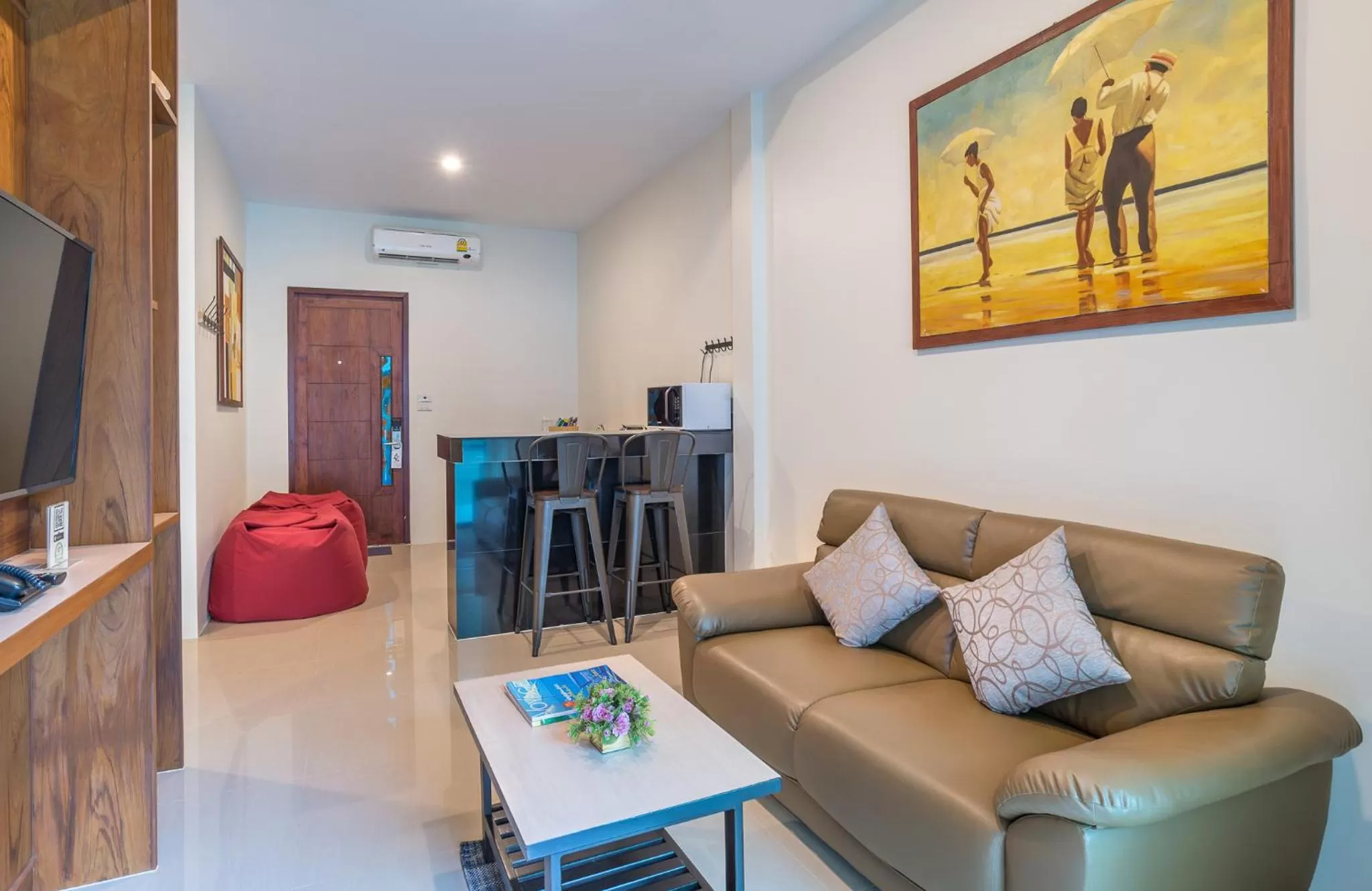 Two Bedroom Villa in The Scene Cliff View Villas