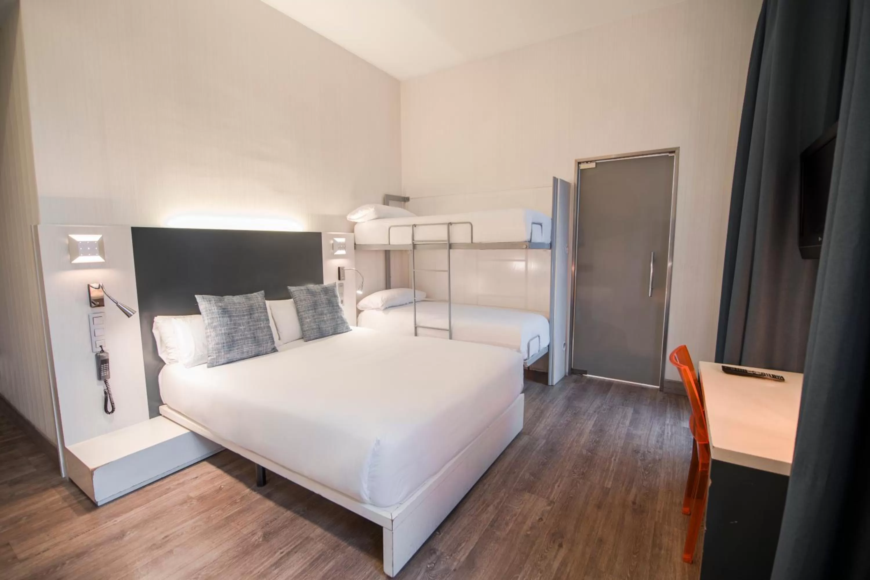 Quadruple Room in Petit Palace Canalejas Sevilla