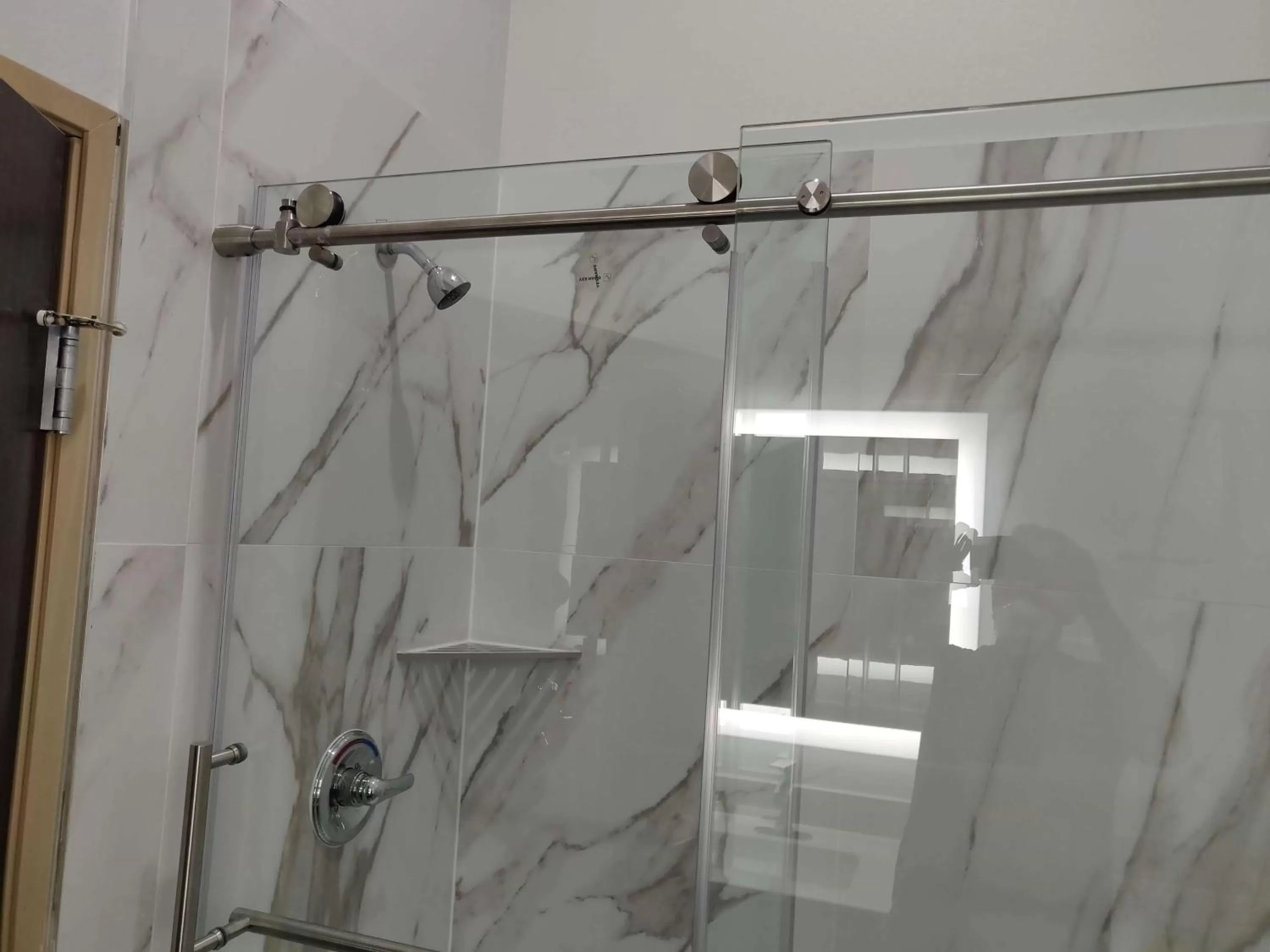 Deluxe King Room in Studio 6 Katy, Tx