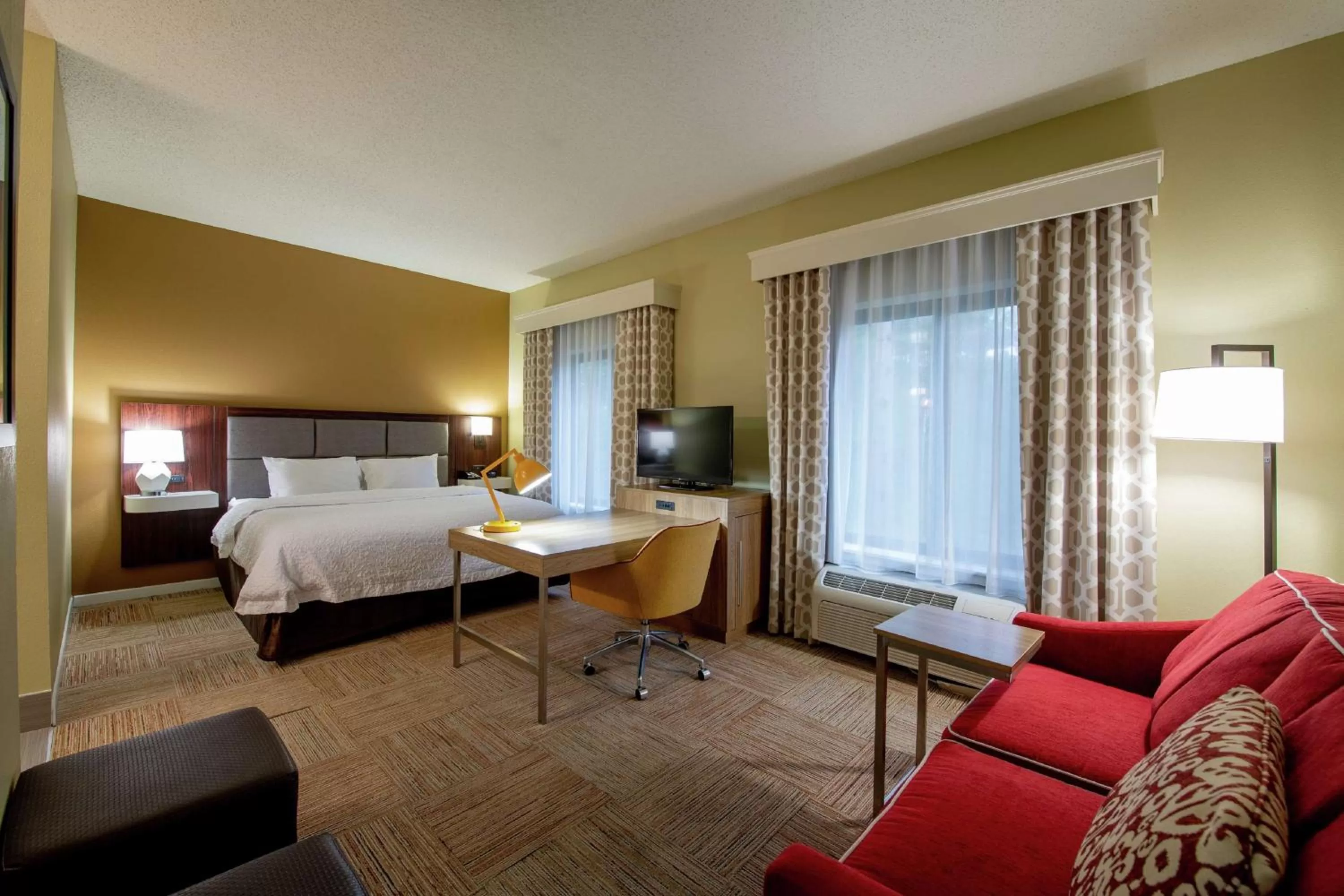 King Studio Suite - Mobility Access/Non-Smoking in Hampton Inn and Suites Lafayette