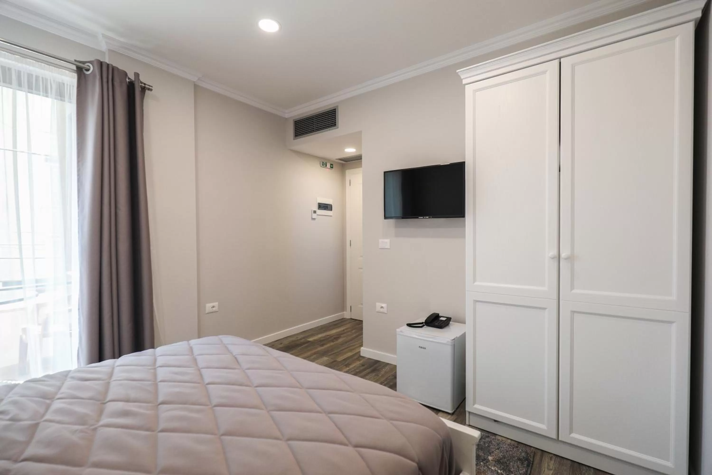 Deluxe Double Room in Hotel Peroni