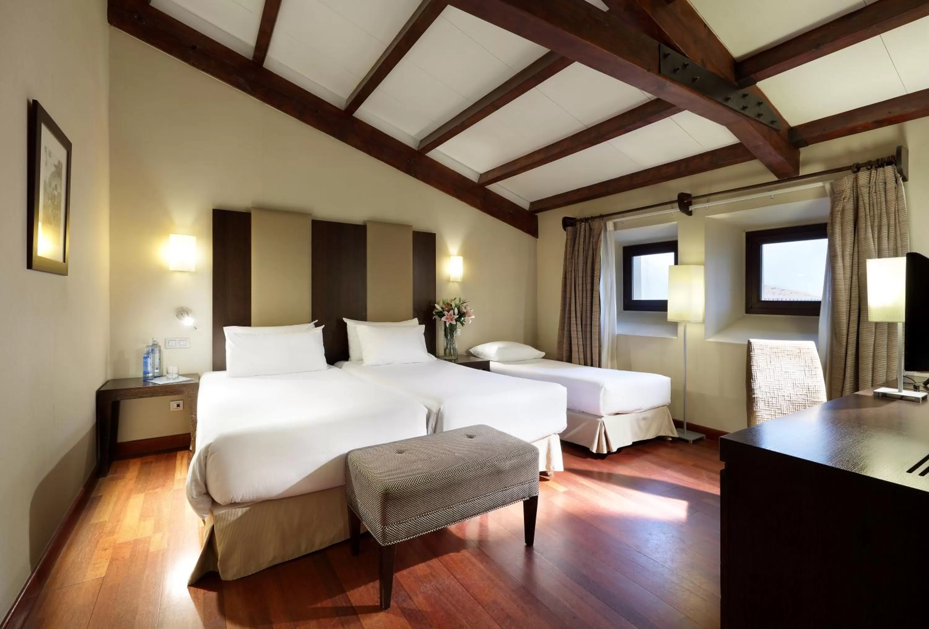 Double Room with Extra Bed in Eurostars Palacio de Santa Marta