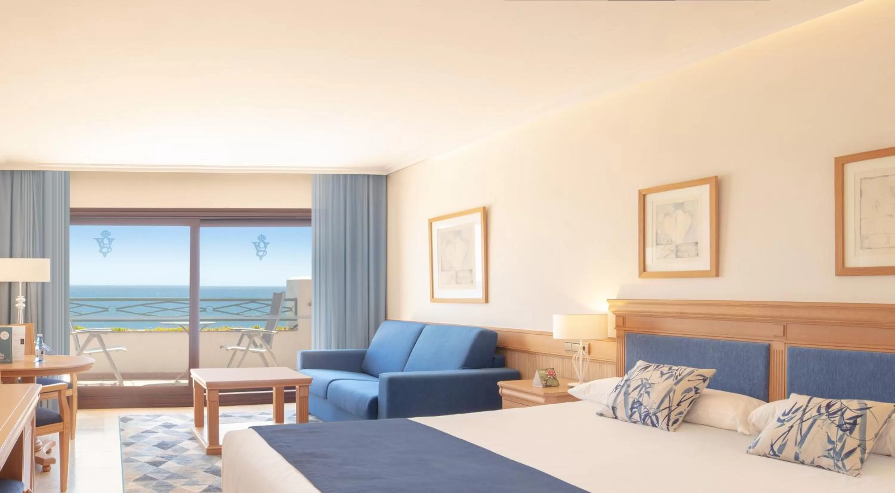 Superior Double or Twin Room with Sea View (3 Adults) in SH Villa Gadea