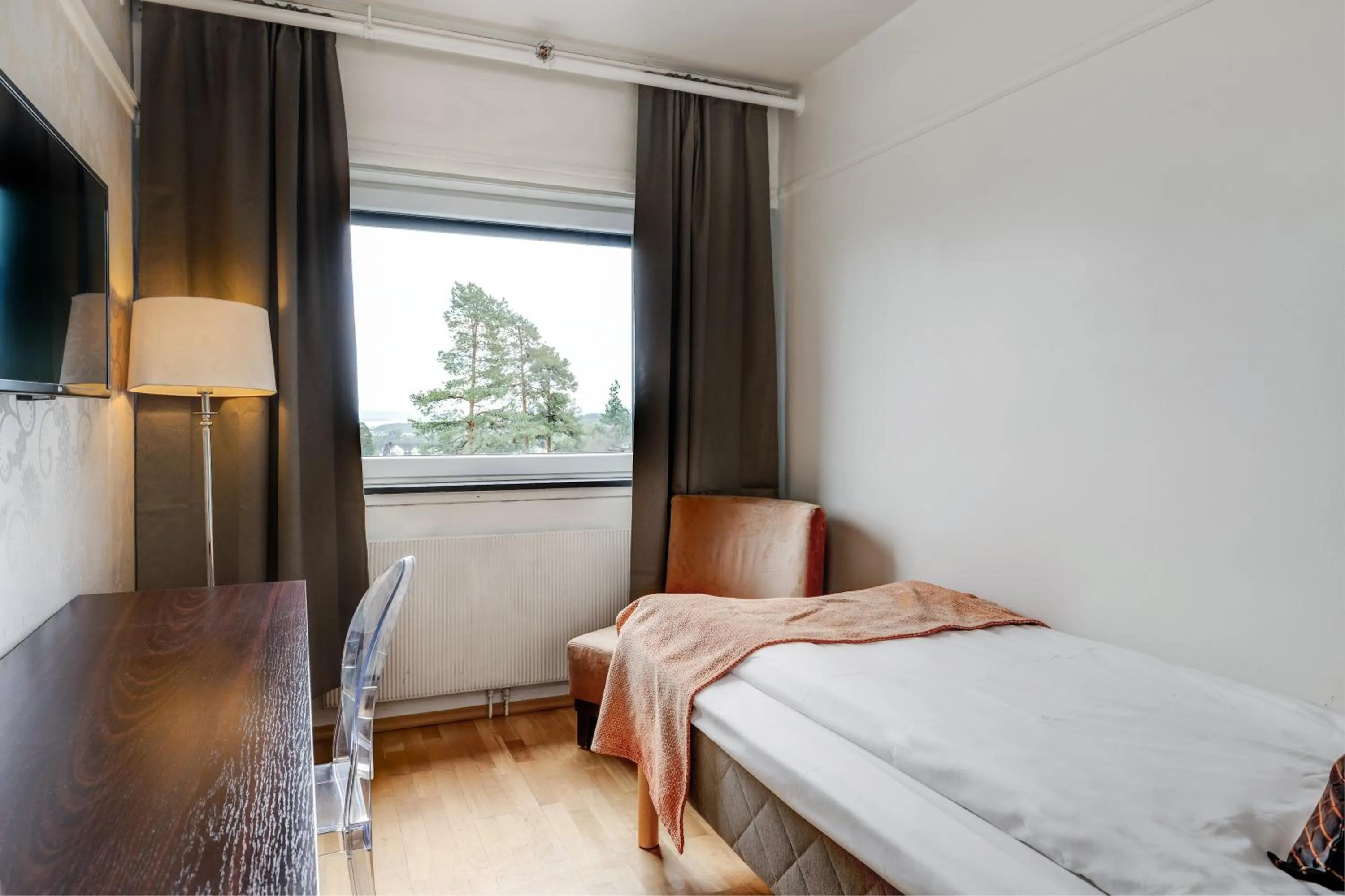 Compact Single in Quality Hotel Leangkollen