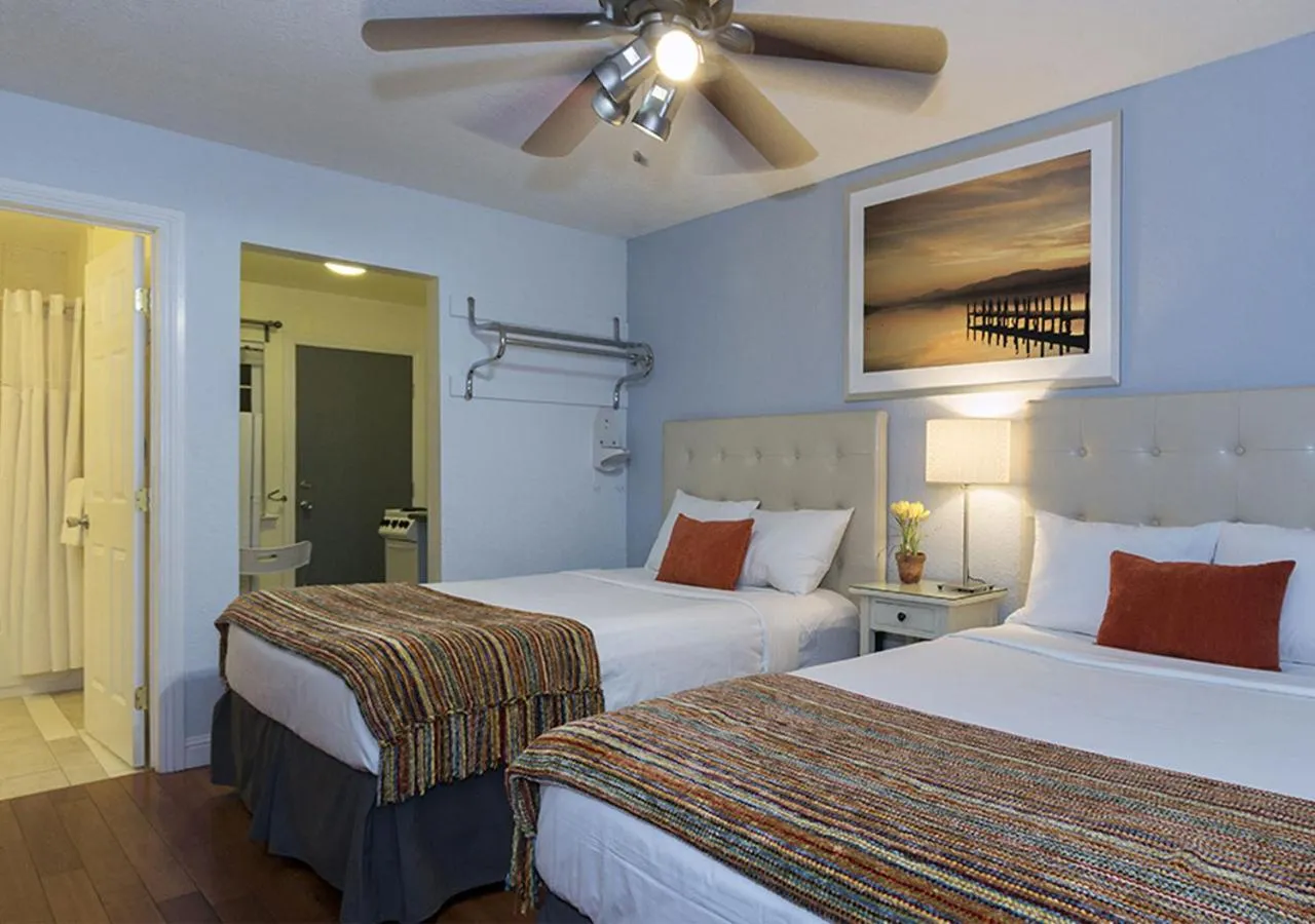 Two Double beds with Kitchenette in The Lodge at Blue Lakes