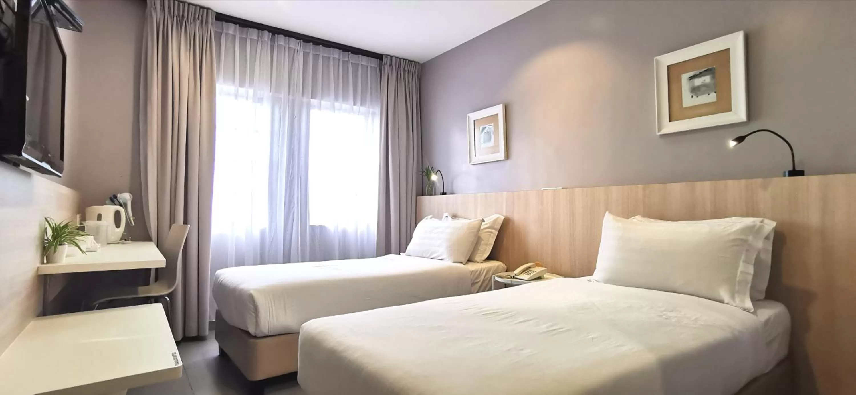 Deluxe Twin Room in Country Inn