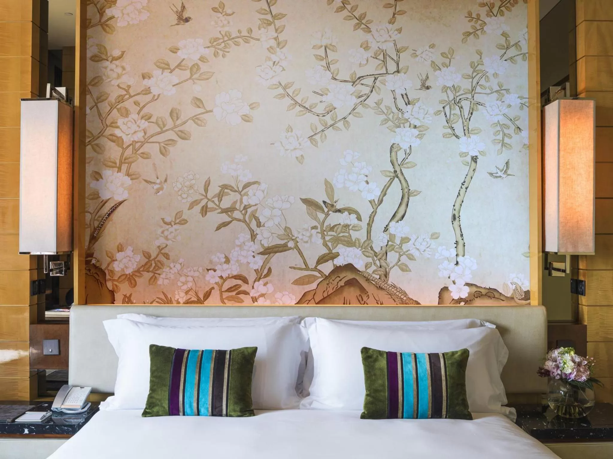 Junior Suite in The Olympian Hong Kong