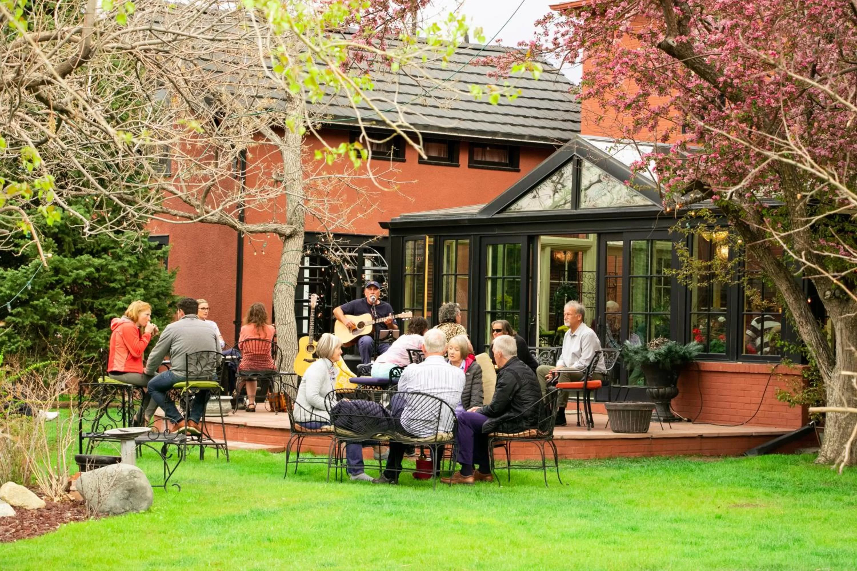 King Room in Chamberlin Inn