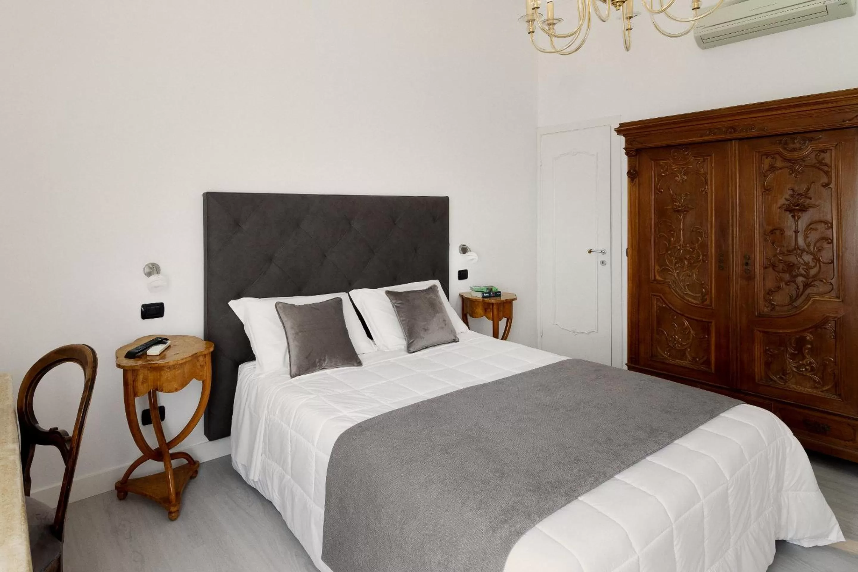 Deluxe Triple Room in Hotel Berna