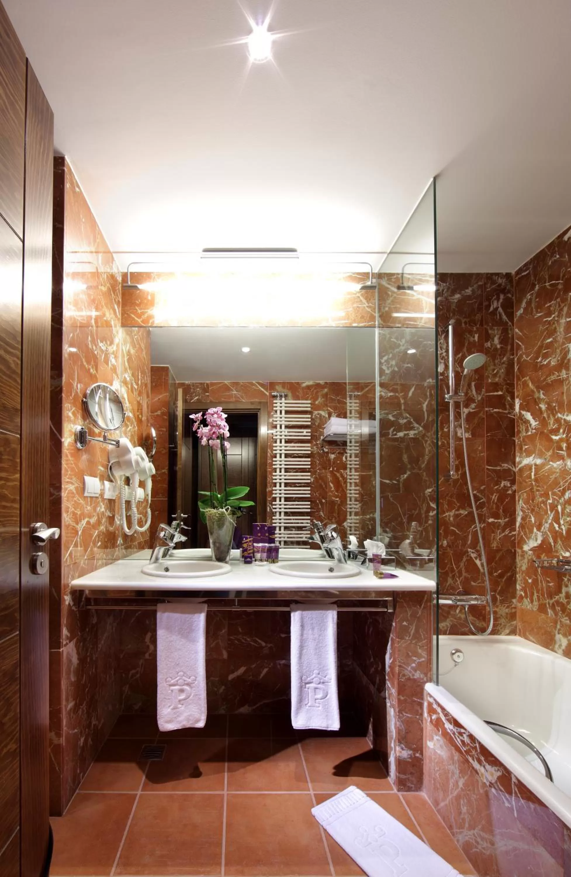 Double Room (3 Adults) in Parador de Lorca