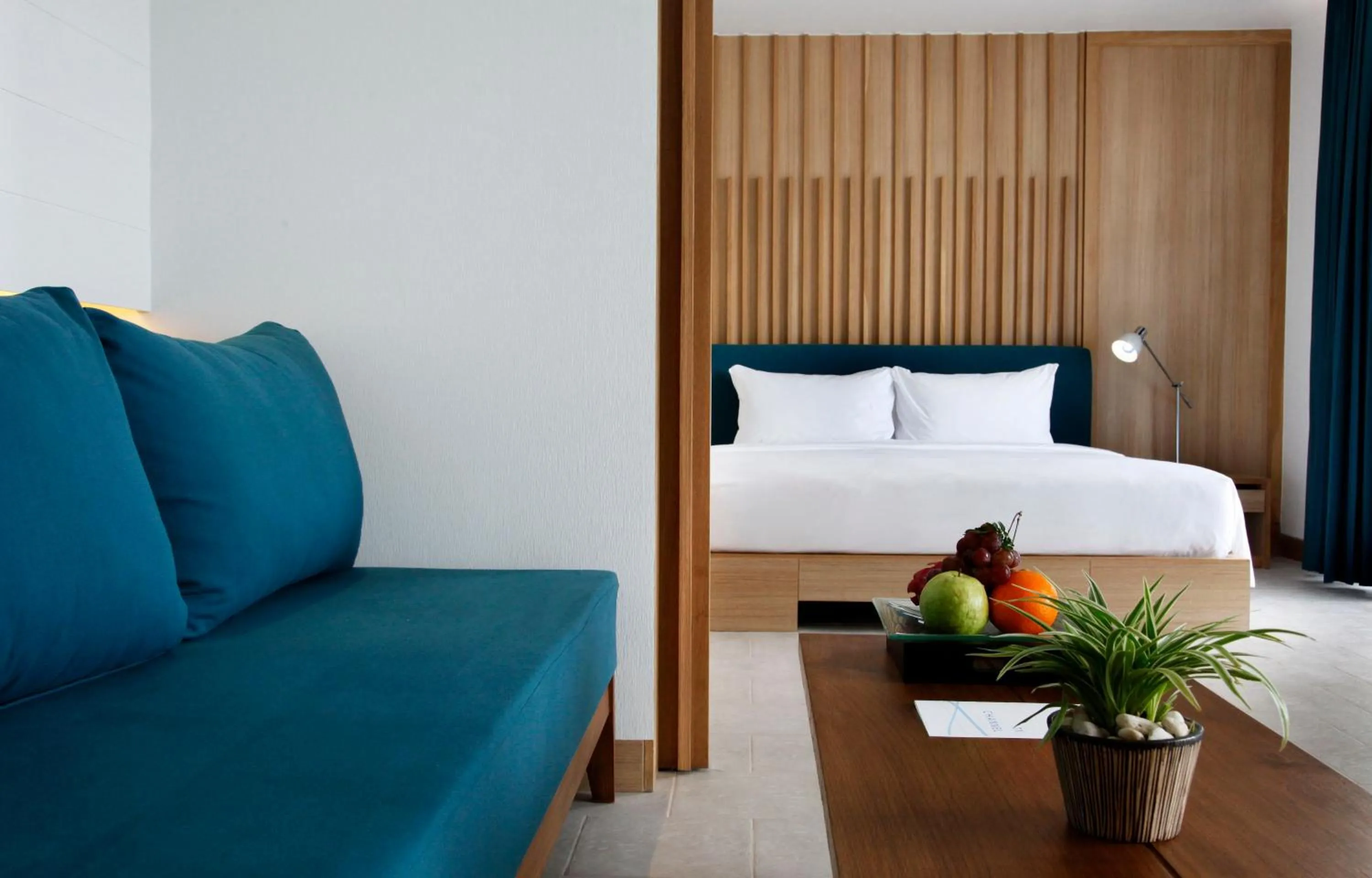 BlueMoon Suite in Nap Patong