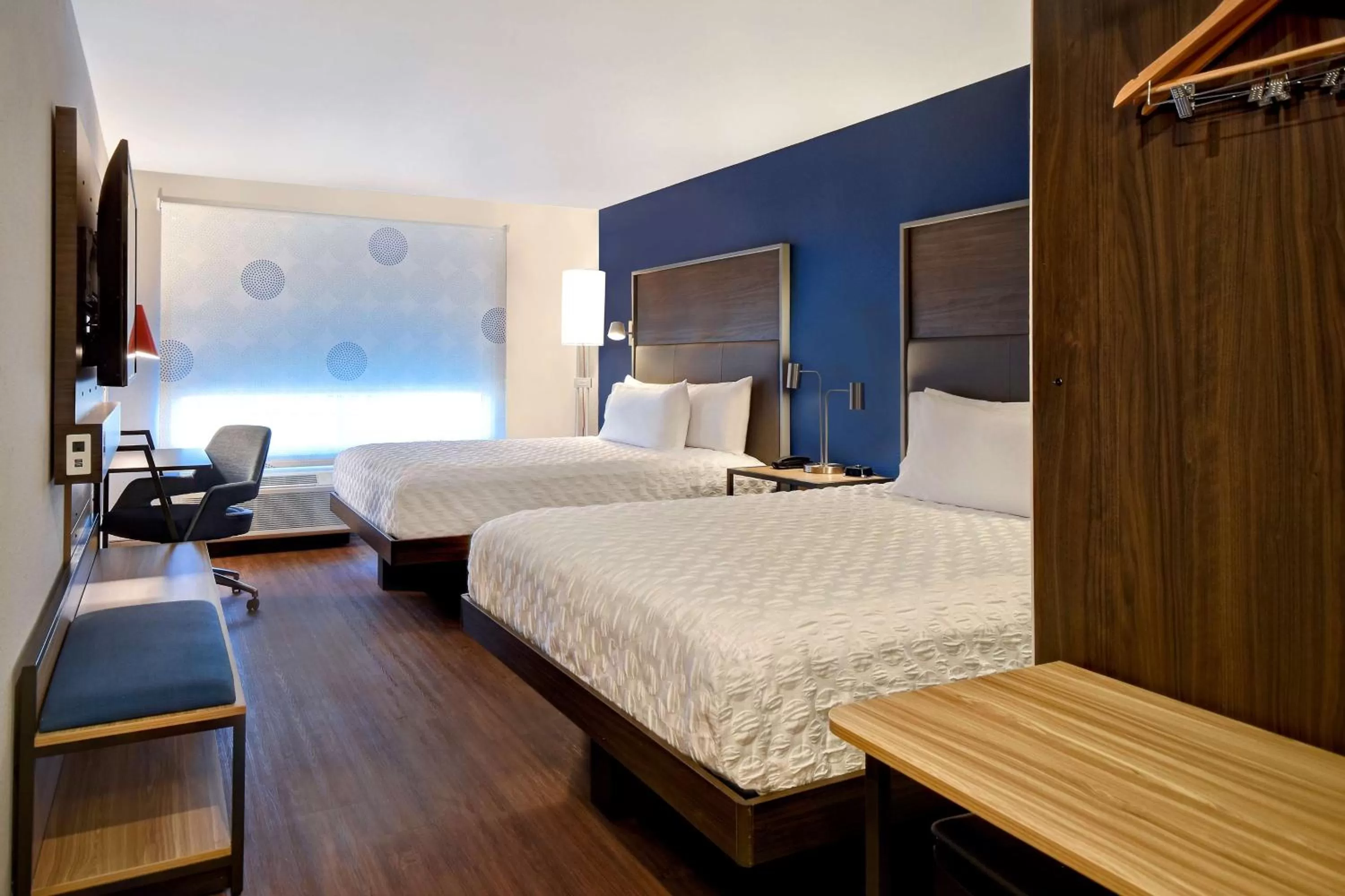 Queen Room with Two Queen Beds - Hearing Access in Tru By Hilton Concord, Nh