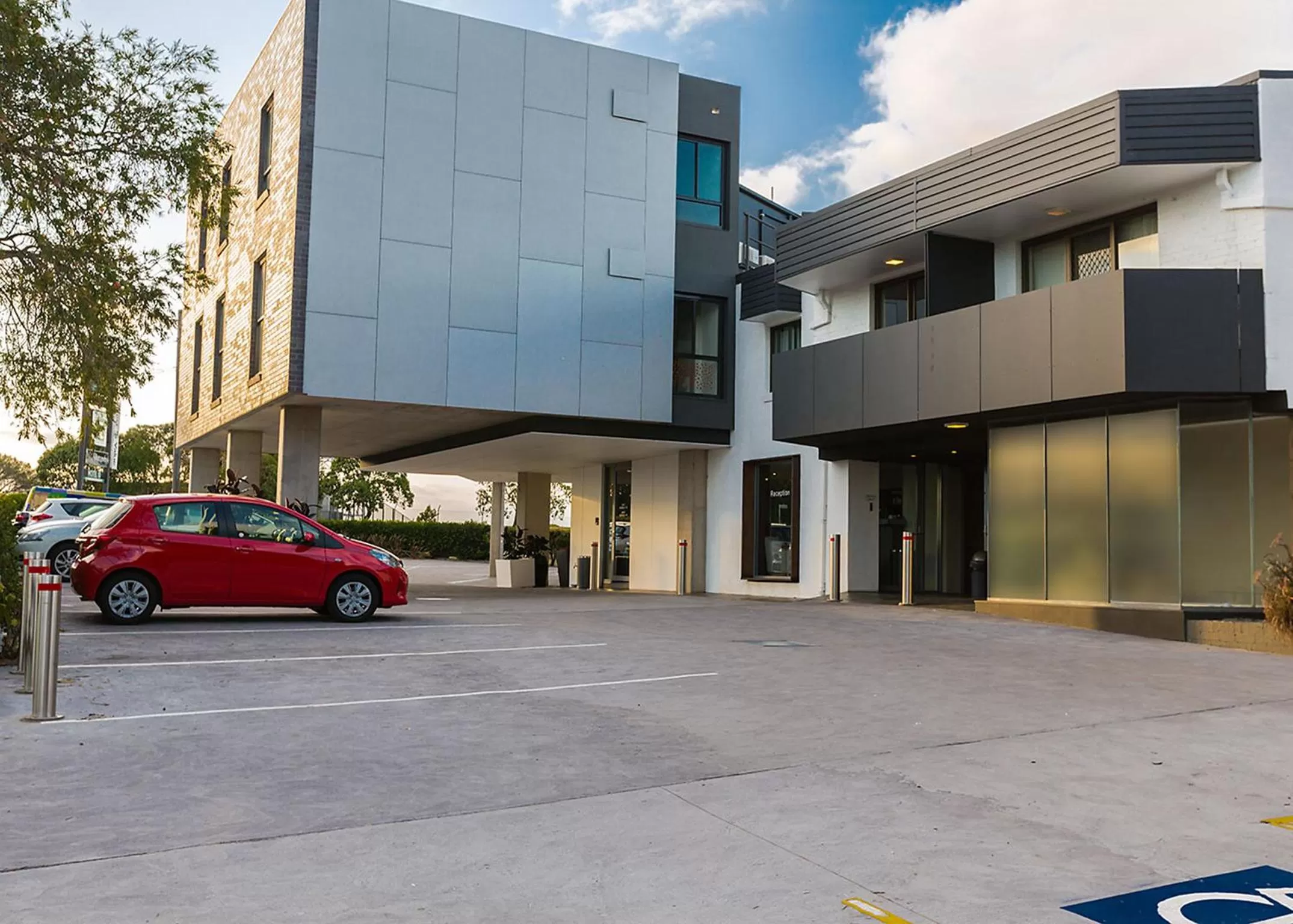 Deluxe Twin Room in Bankstown Motel 10