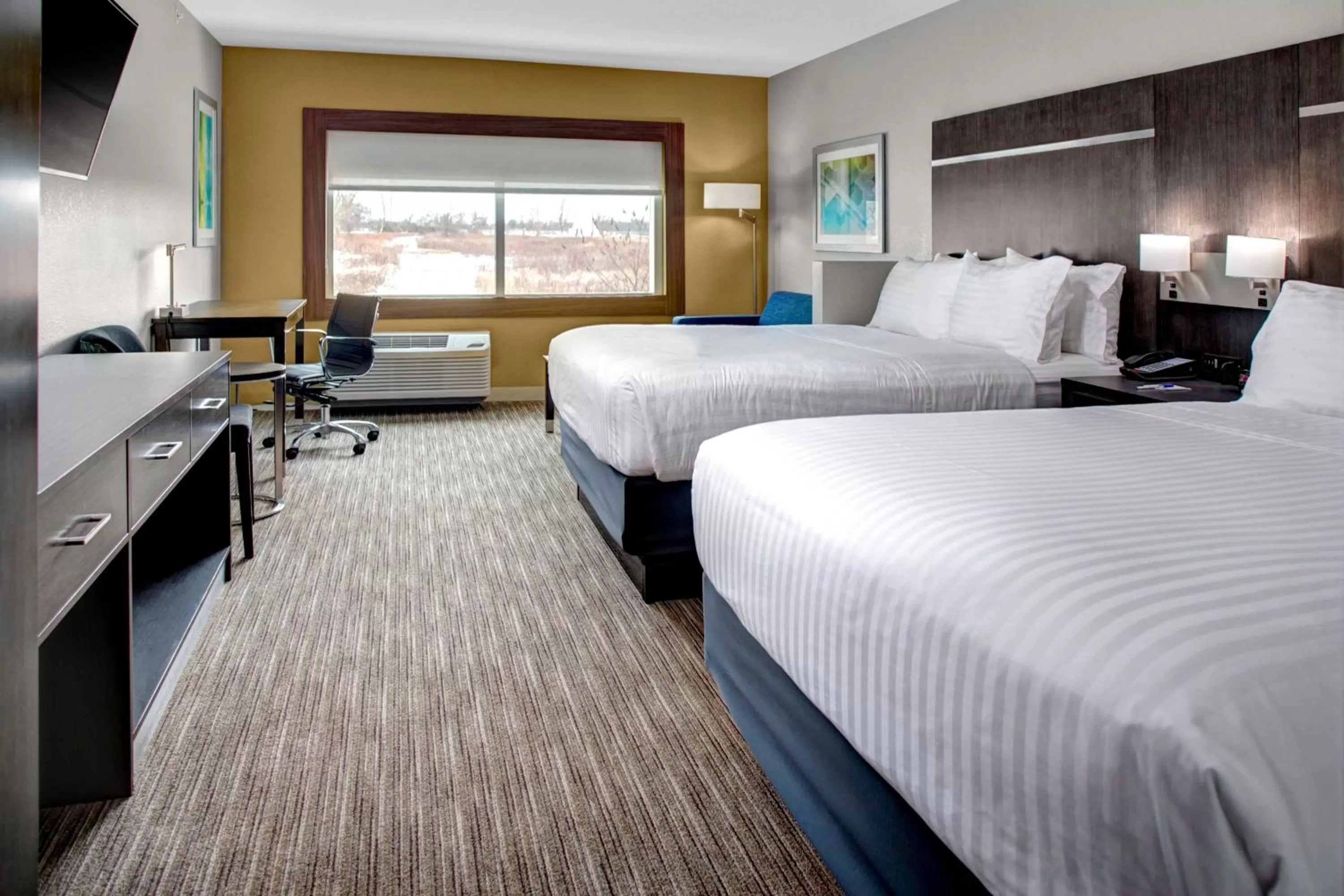 Standard Queen Room with Two Queen Beds - Communications and Mobility Accessible in Holiday Inn Express & Suites Coldwater by IHG