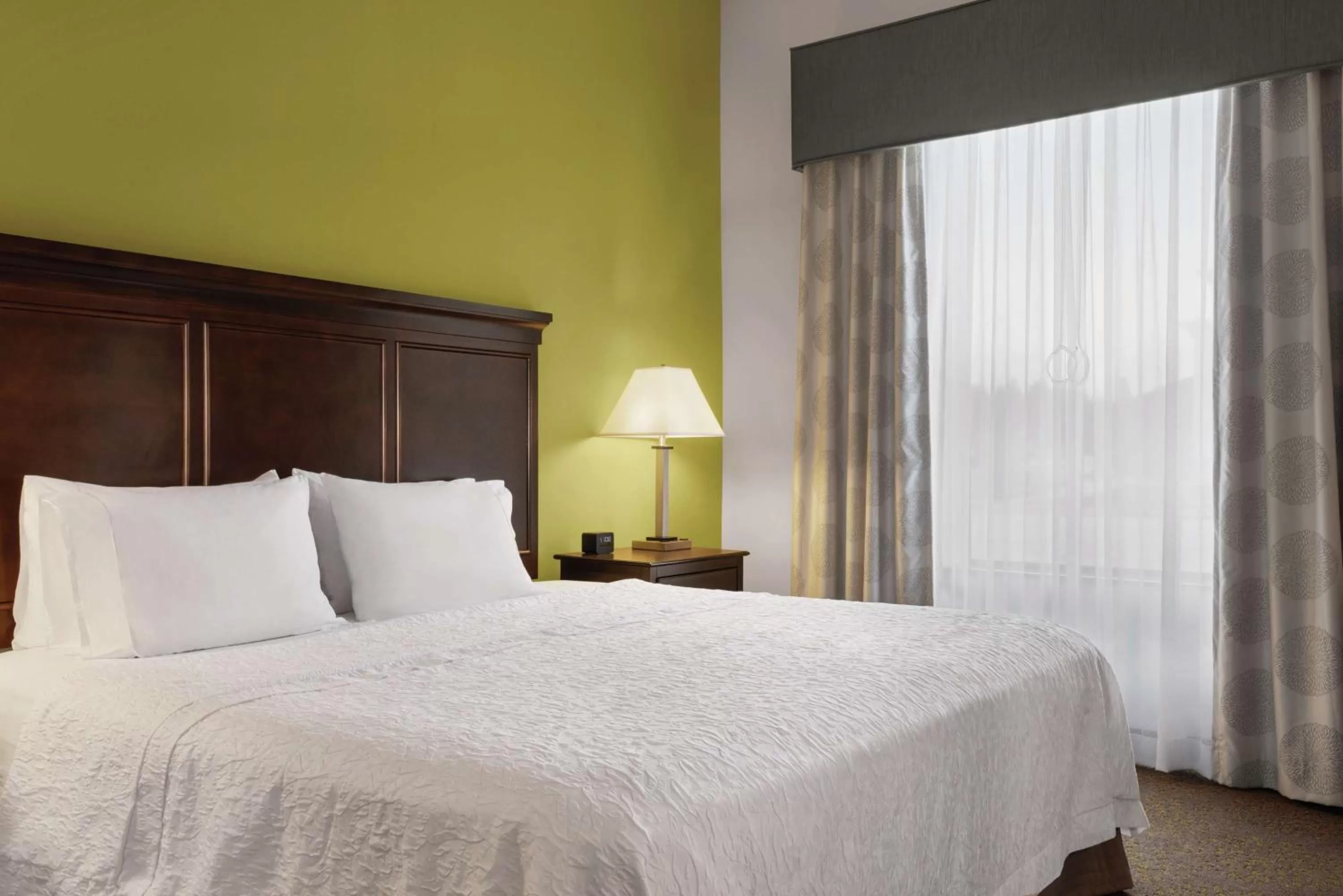 King Room - Hearing Access/Non-Smoking in Hampton Inn & Suites Mishawaka/South Bend at Heritage Square