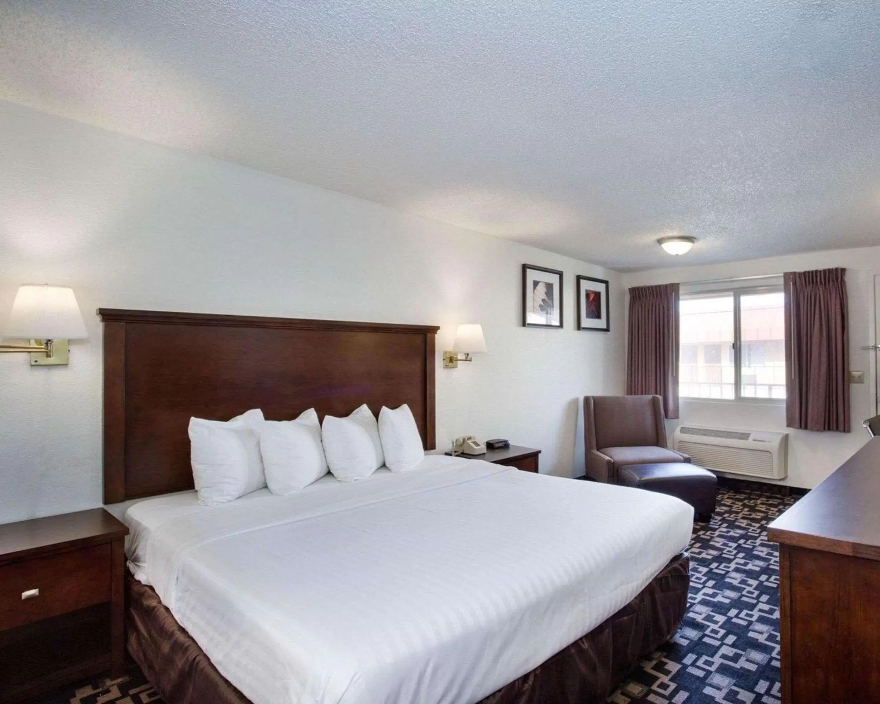 MorningGlory Inn & Suites MorningGlory Inn & Suites