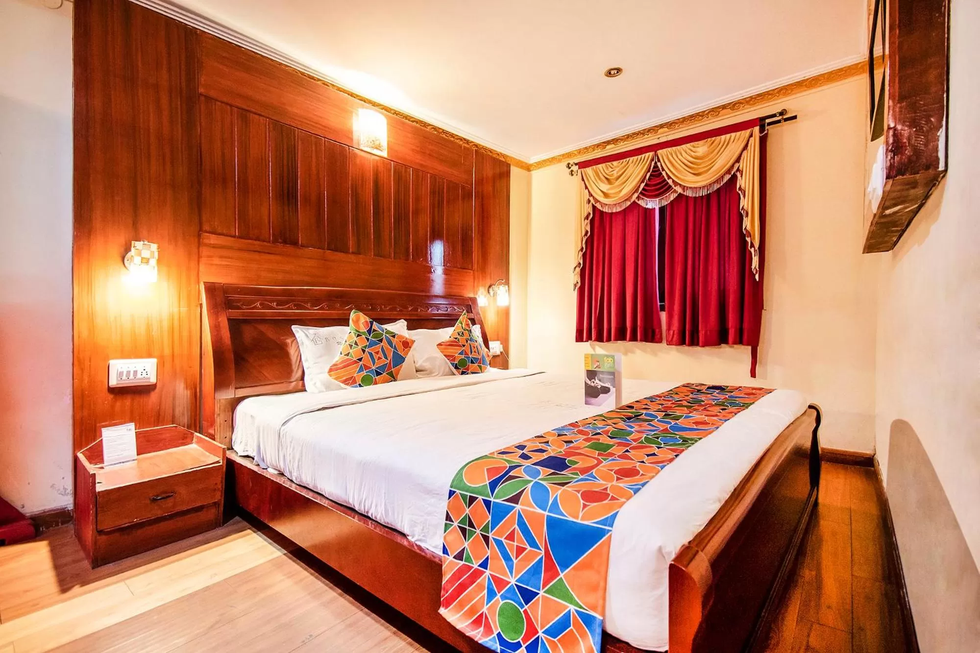 Family Room - single occupancy in FabHotel Roshan Residency - Nr Kurinji Andavar Temple