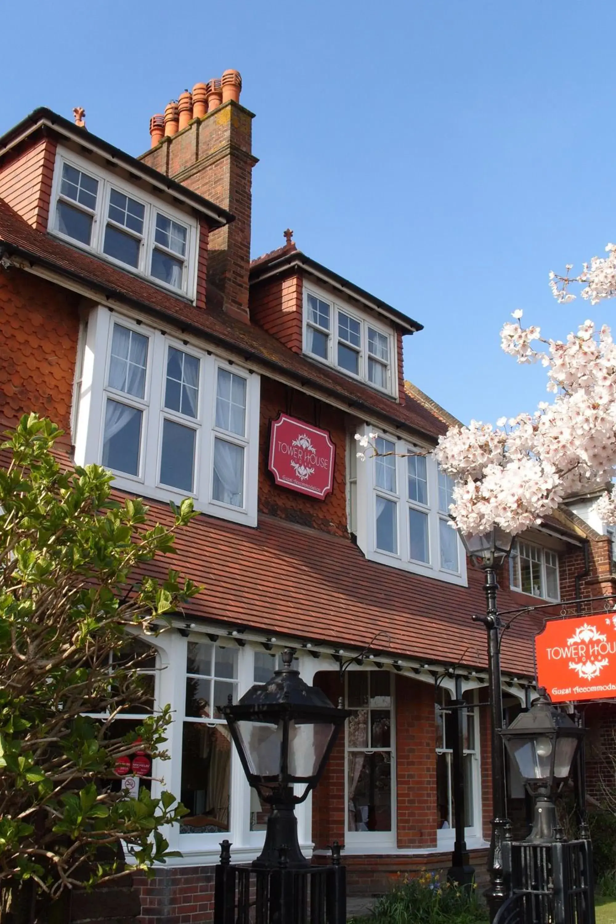 Tower House 1066 Tower House 1066