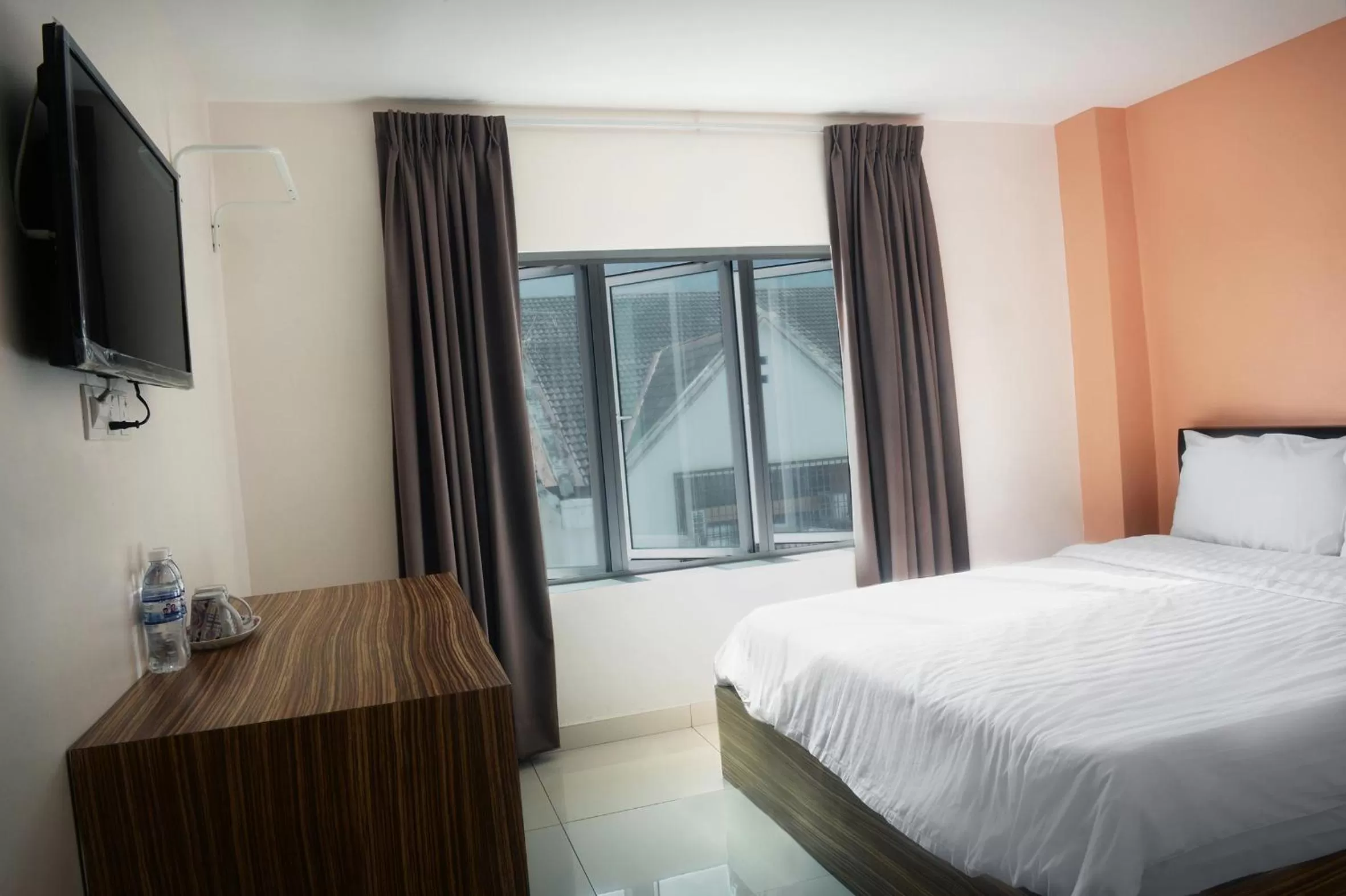Deluxe Double Room in Brezza Hotel Lumut