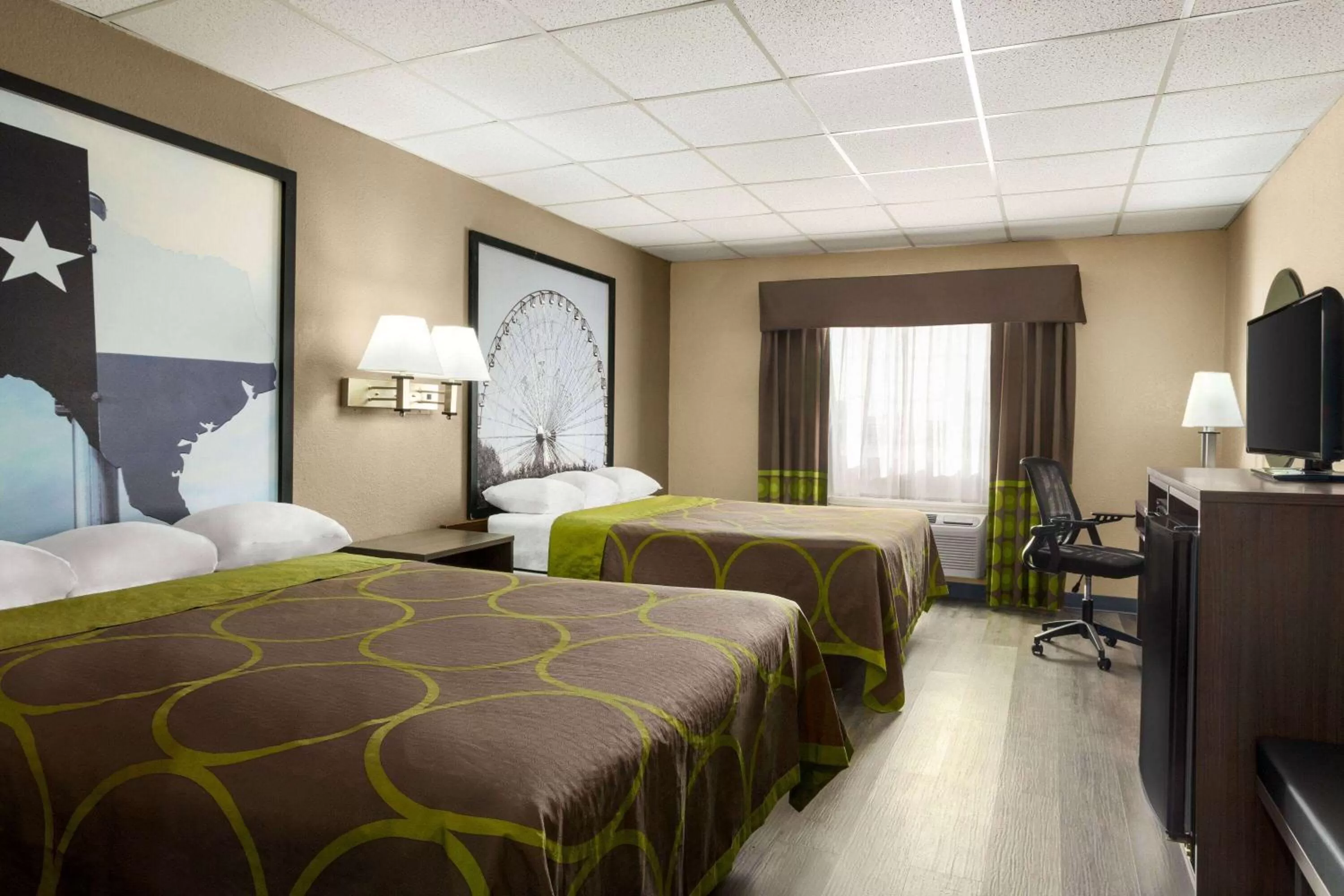 Queen Room with Two Queen Beds - Non-Smoking in Super 8 by Wyndham Gainesville TX