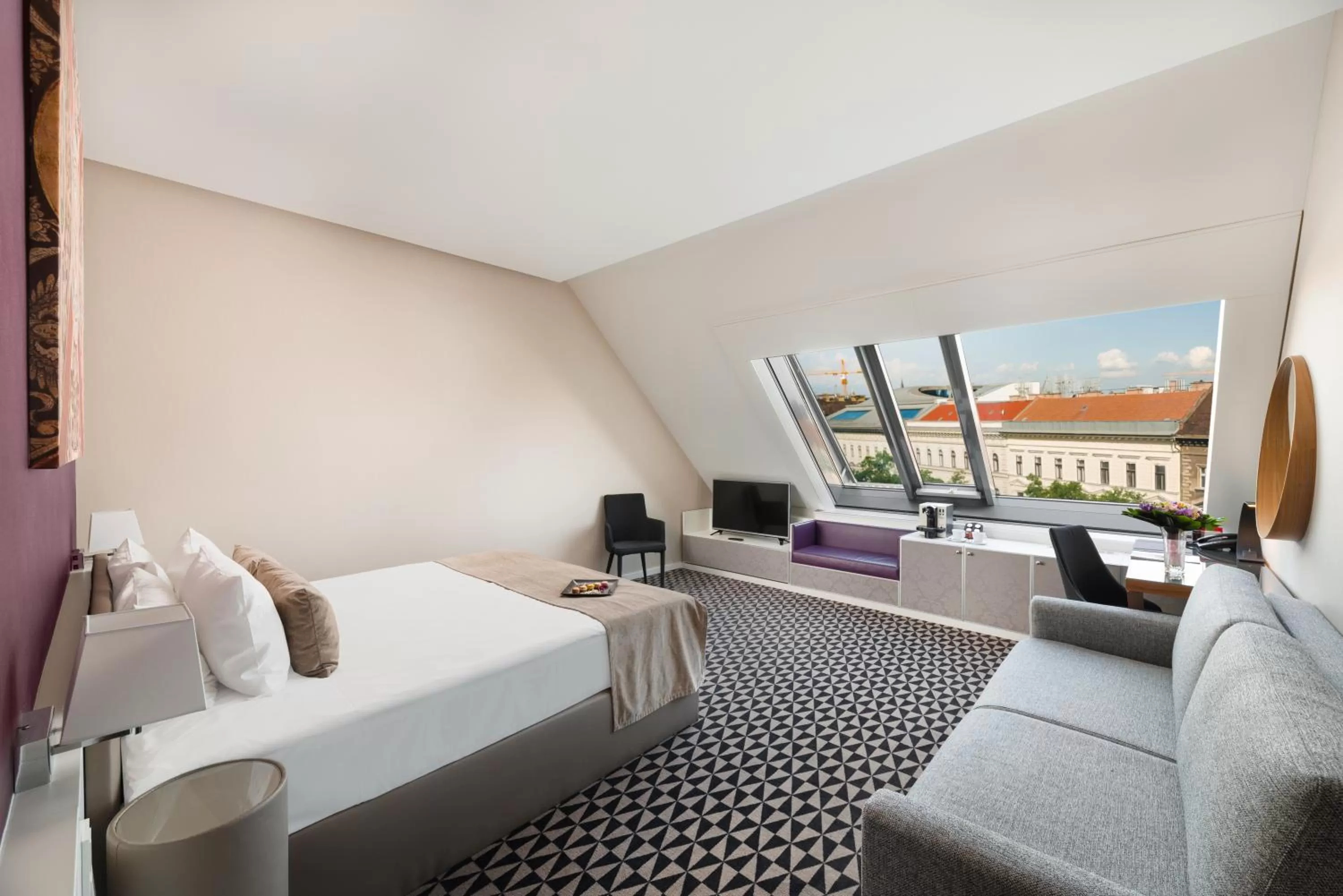 Top Floor Executive Double room in Hotel Moments Budapest by Continental Group