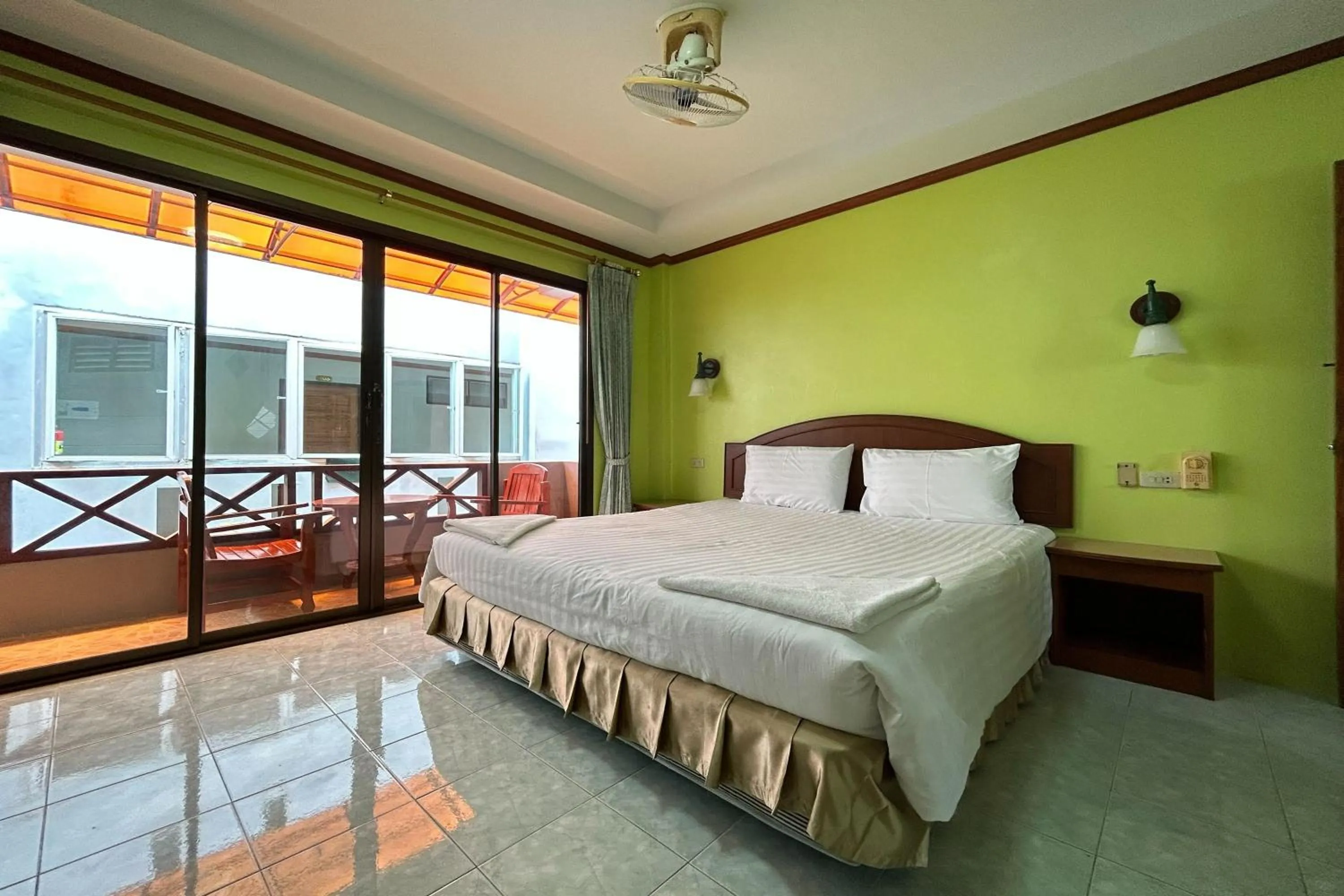 Standard Double Room in Me Mee Place & Tour Krabi