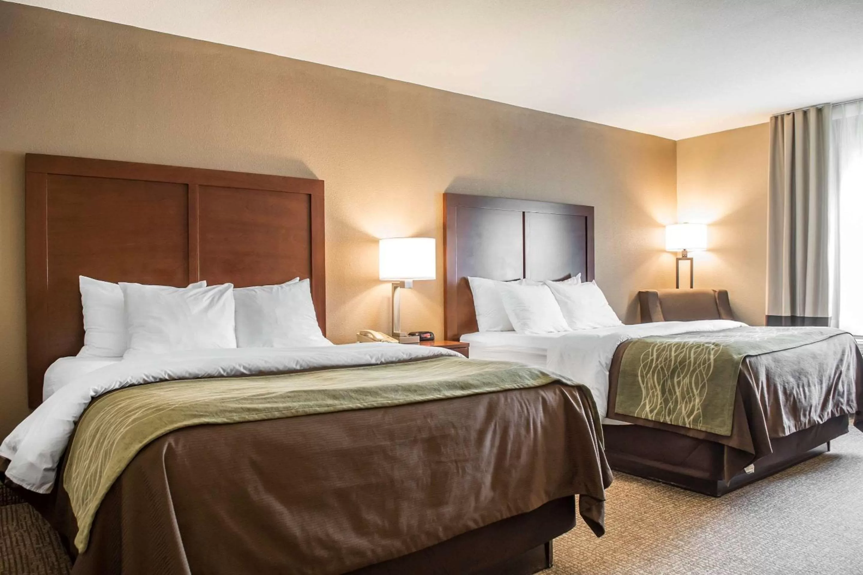 Queen Room with Two Queen Beds - Non-Smoking in Comfort Inn Edinburg South