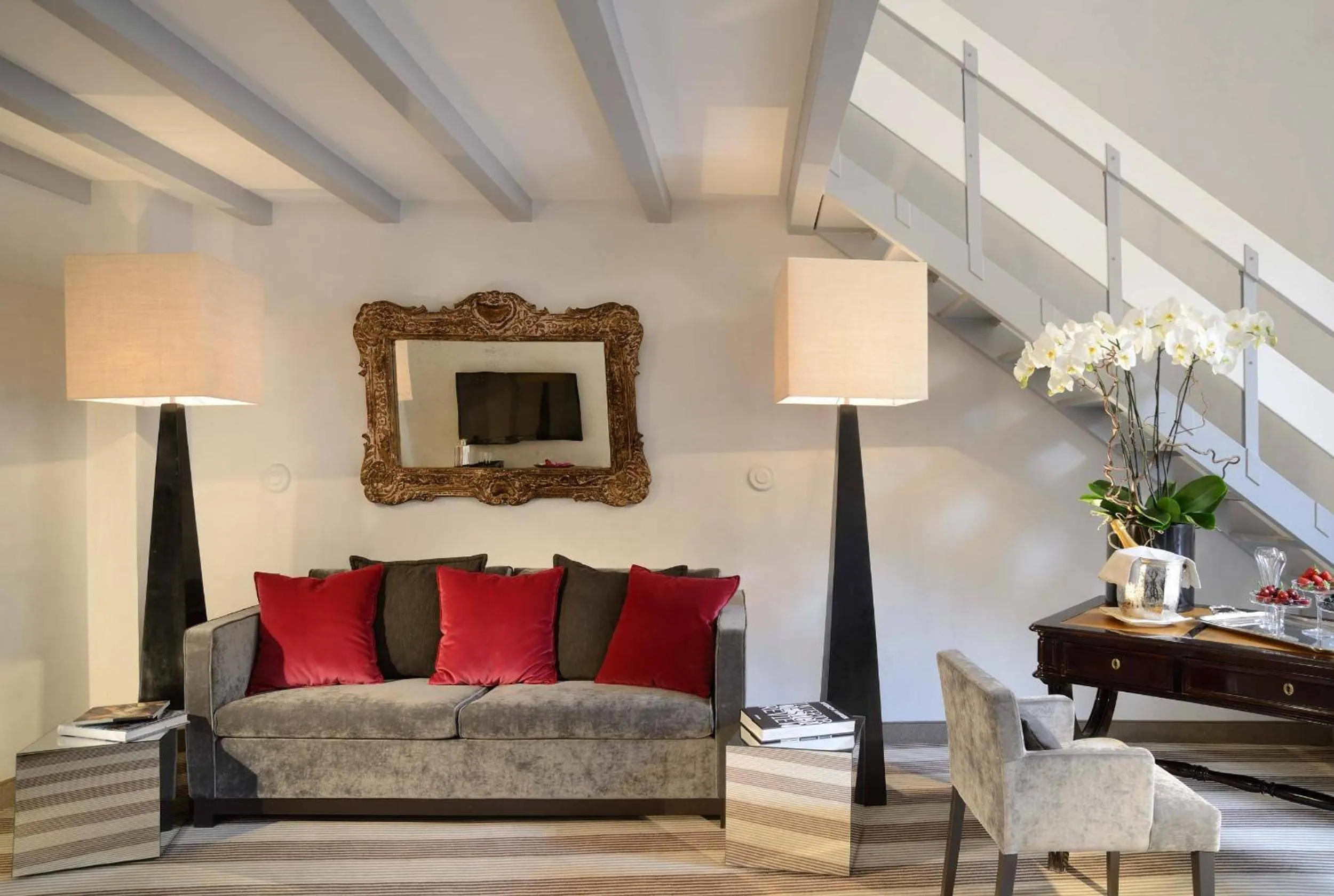 Suite in Colonna Palace Hotel