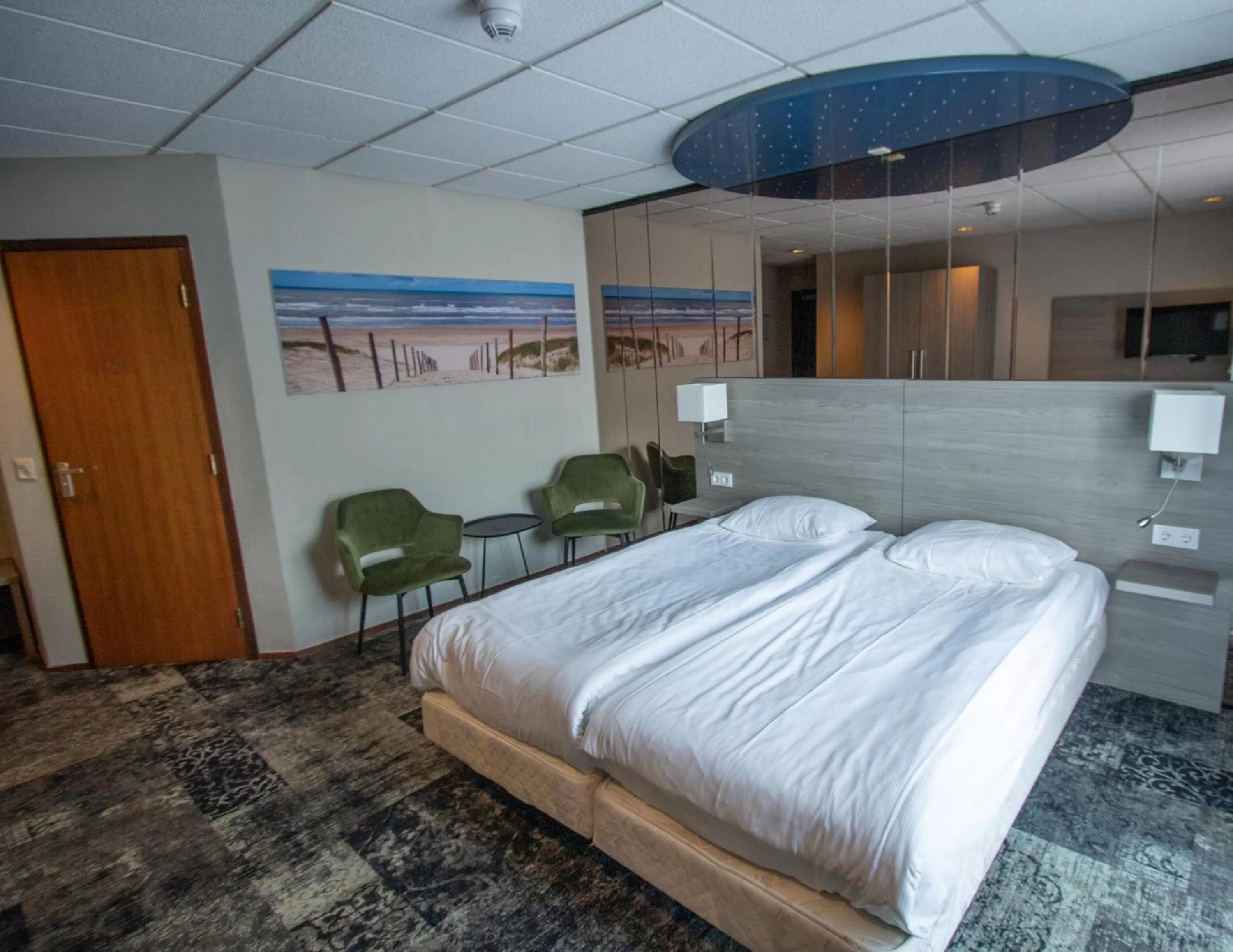 Comfort Double Room in Fletcher Hotel Restaurant Marijke