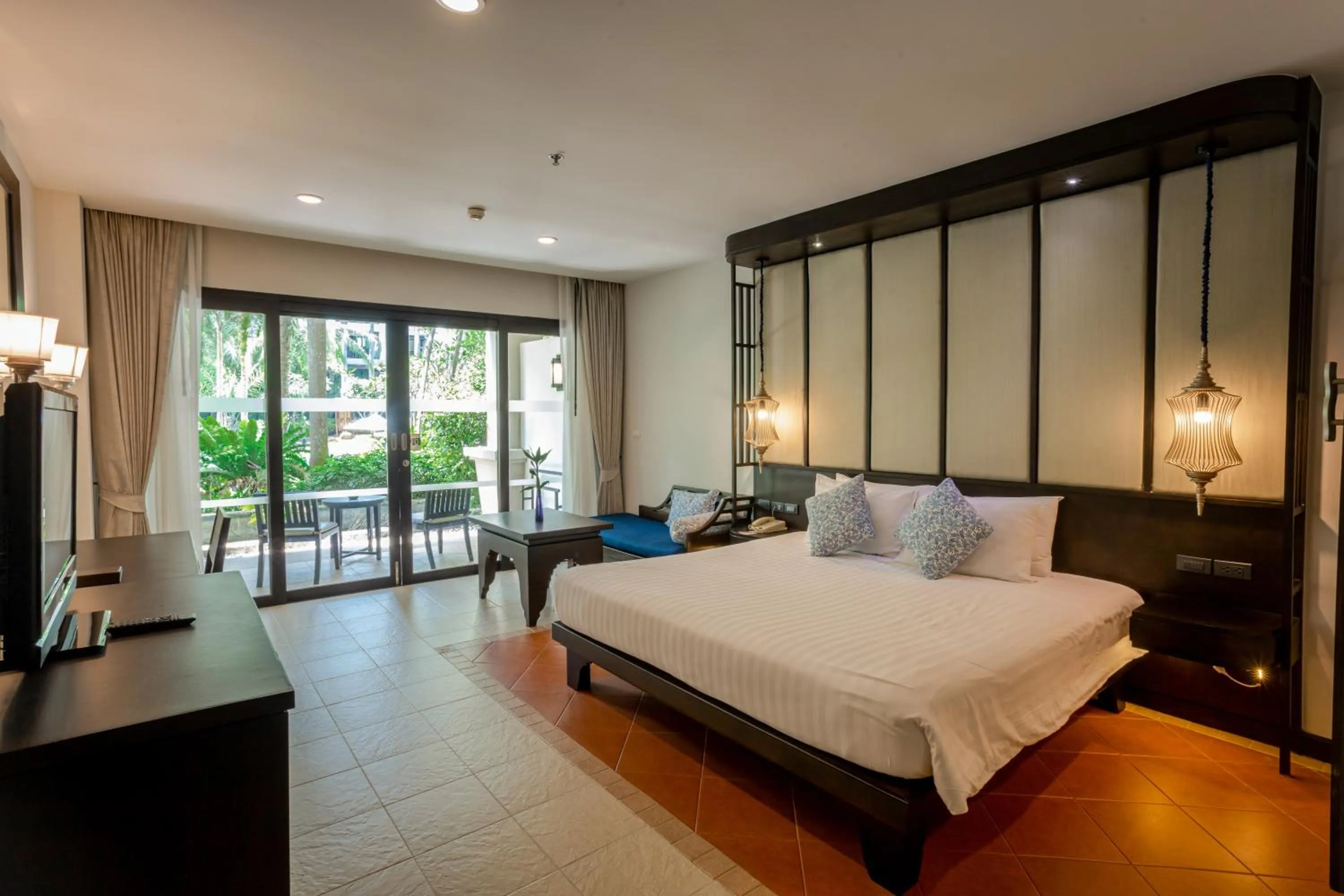 Ravindra Beach Resort & Spa - SHA Extra Plus