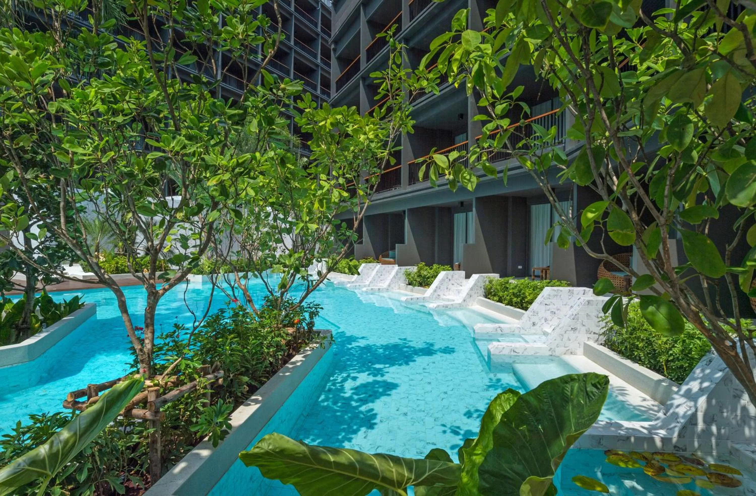 Swimming pool in Panan Krabi Resort