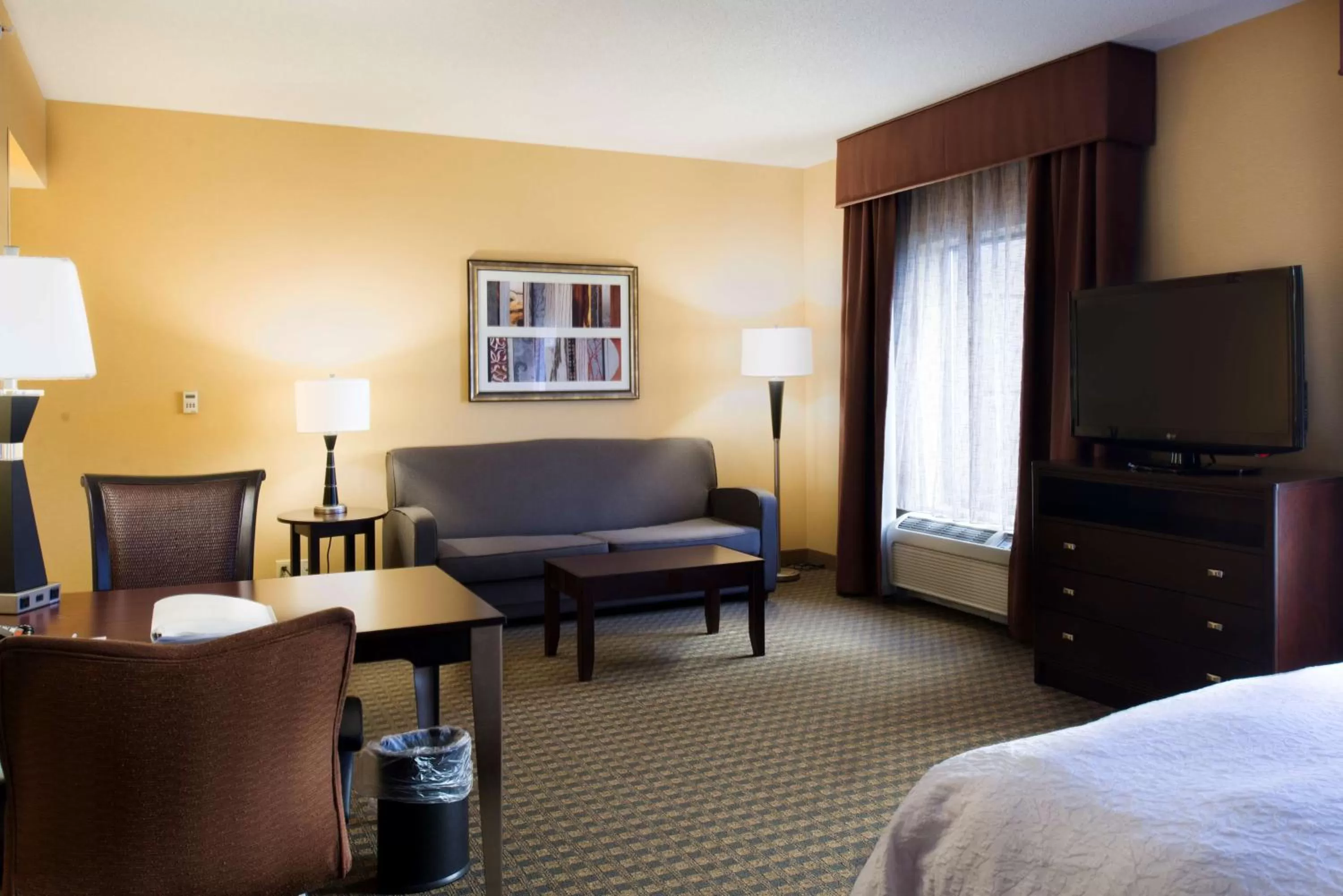 King Studio with Spa Bath in Hampton Inn & Suites Vineland
