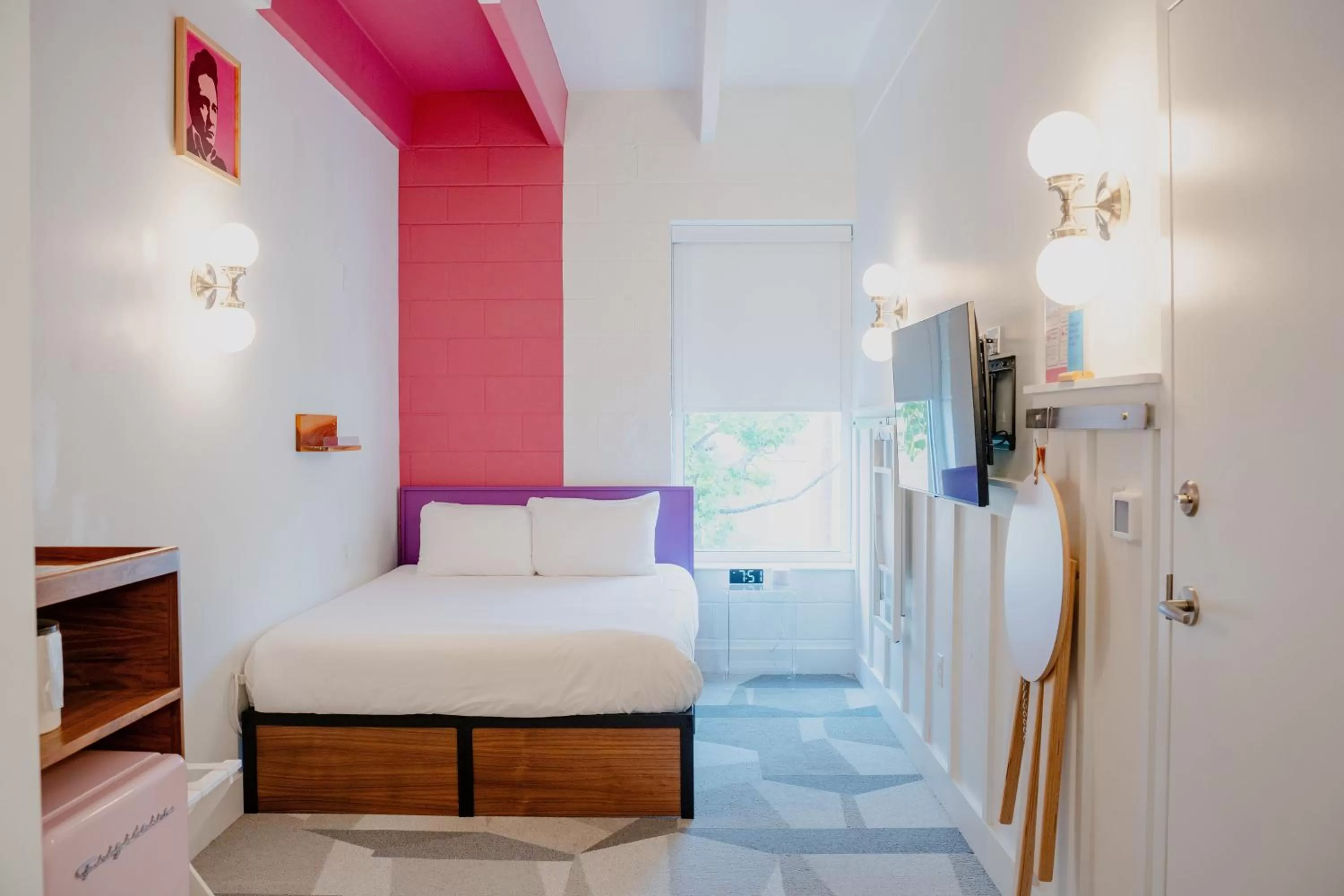 Queen Room - single occupancy in The Gallatin