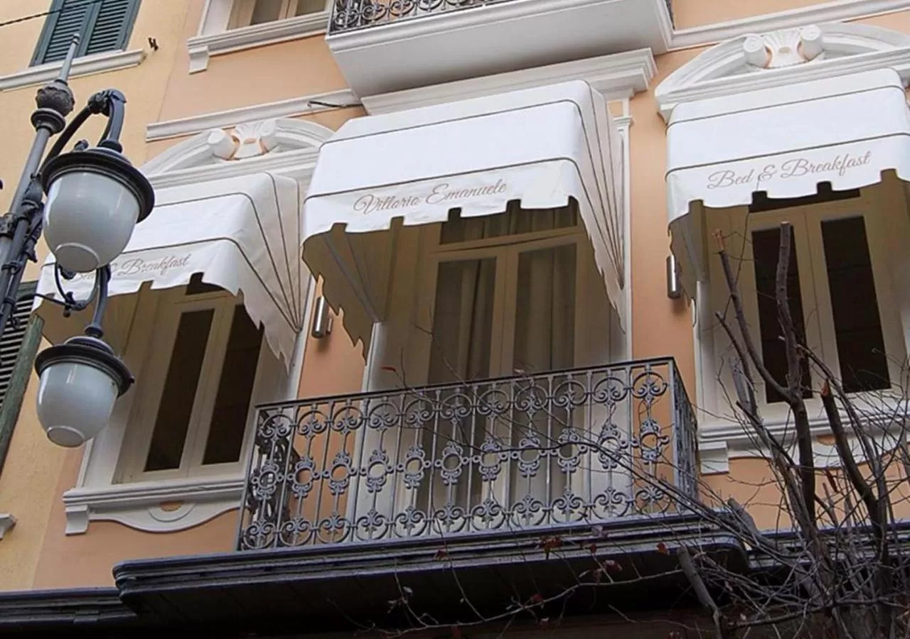 Deluxe Double Room with Shower in B&b Vittorio Emanuele II