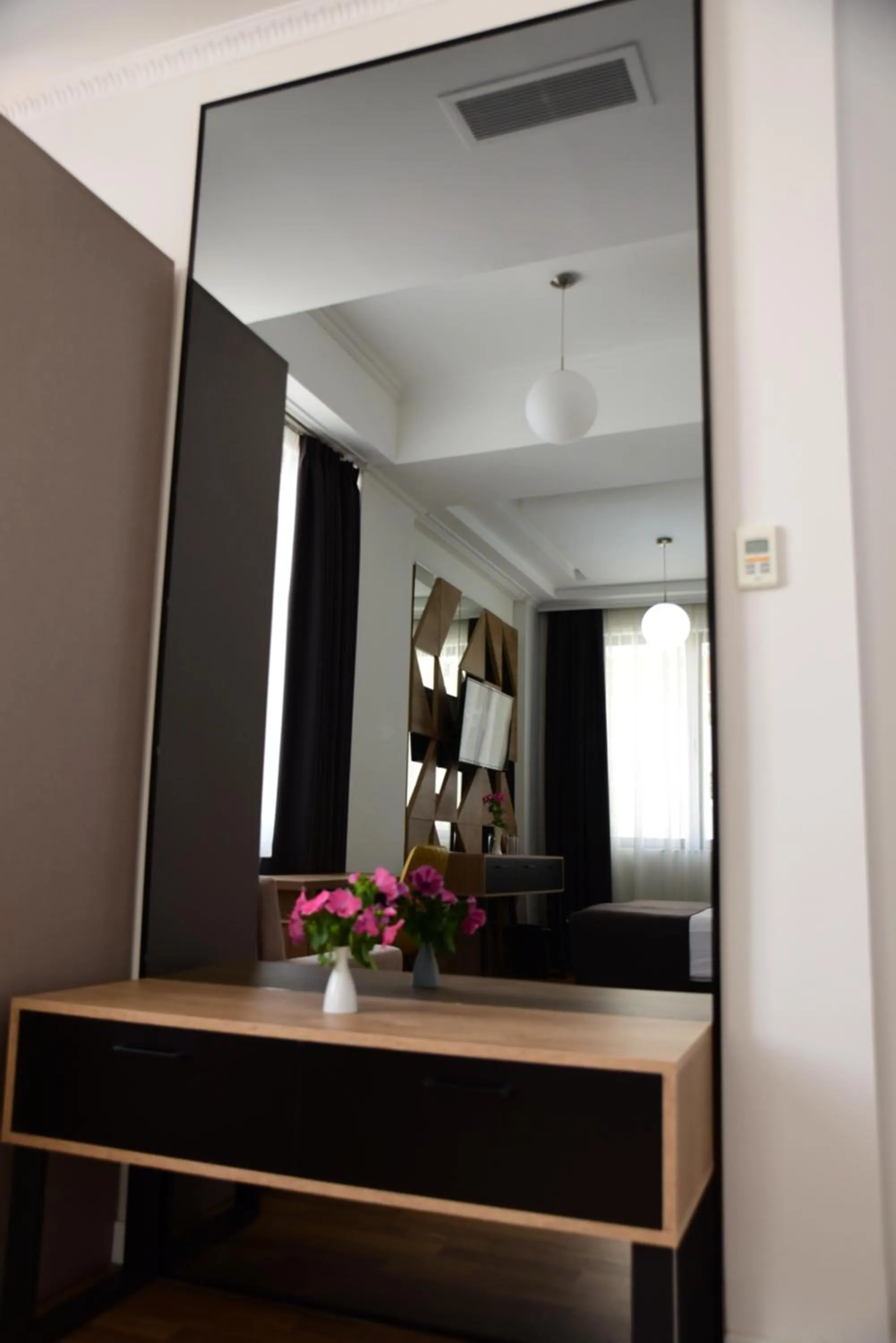 Budget Double or Twin Room - single occupancy in Hotel Comfort