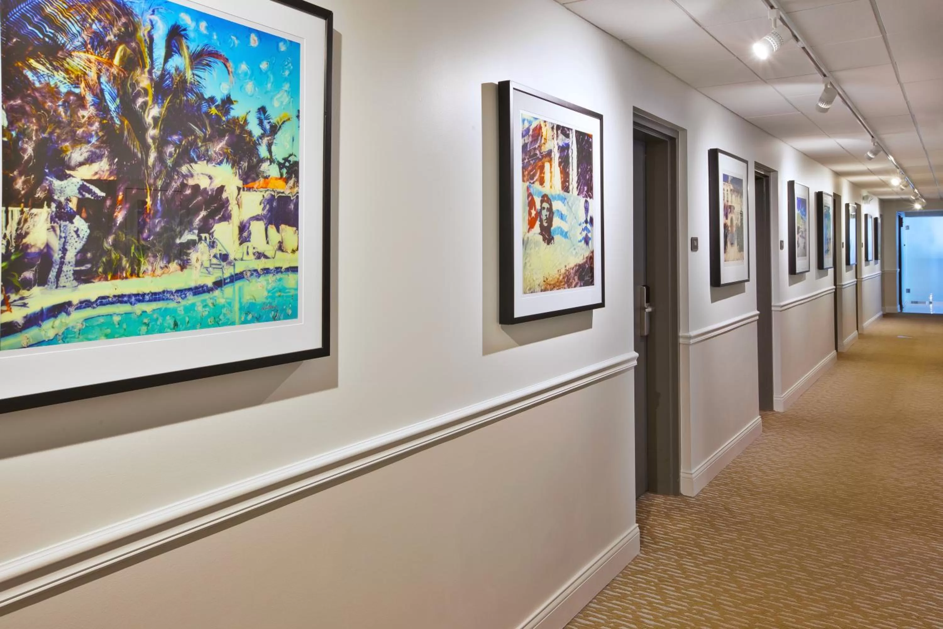 Double Room with Bunk Bed in Hotel Chicago West Loop, SureStay Collection by Best Western