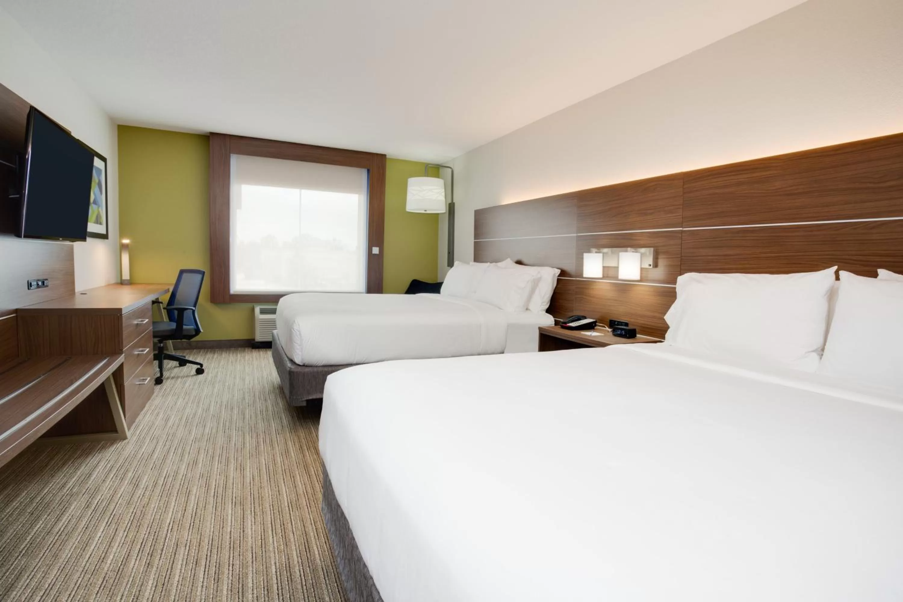Standard Room with Two Queen Beds in Holiday Inn Express & Suites. by IHG