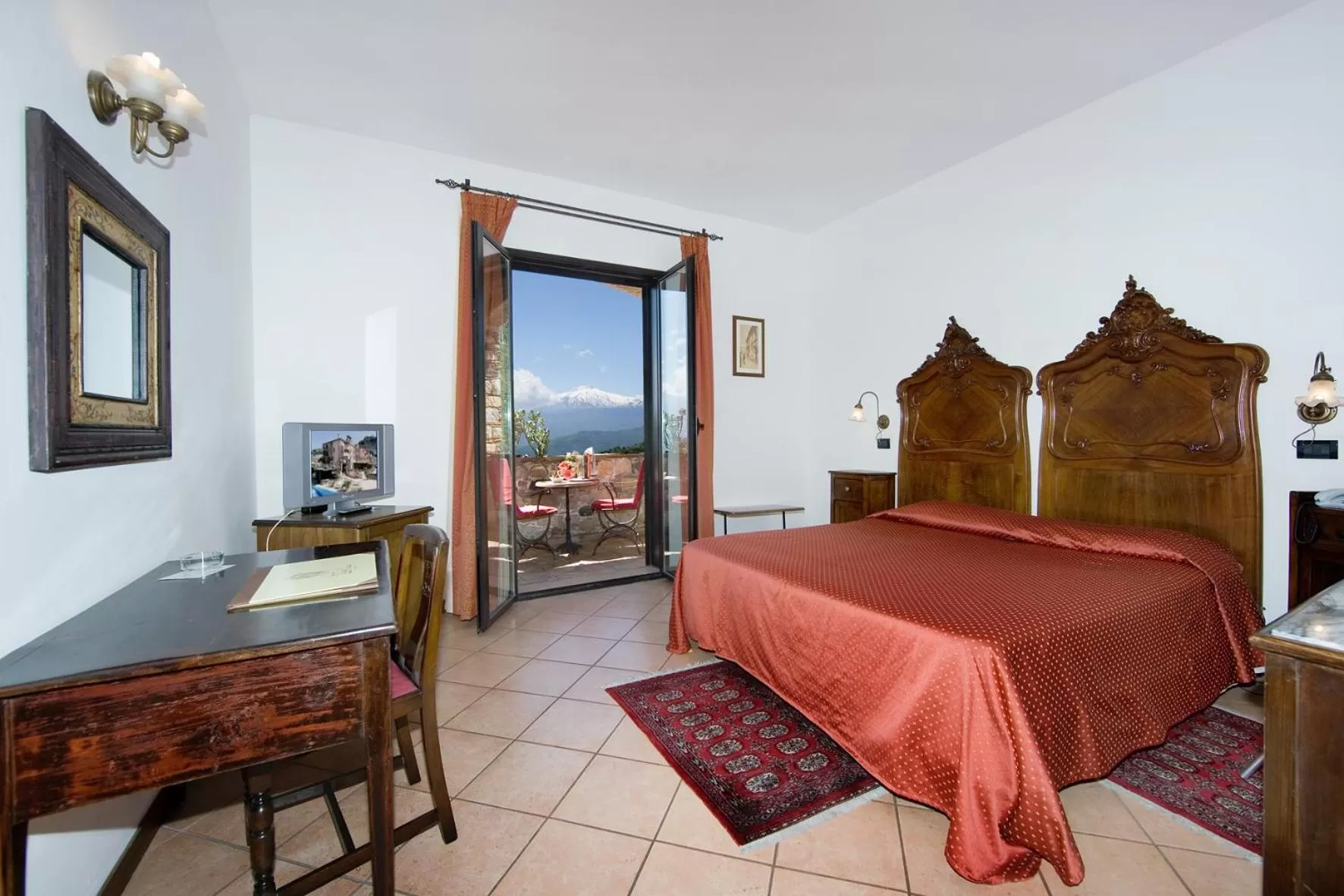 Double or Twin Room with Mountain View - single occupancy in Hotel Villa Sonia